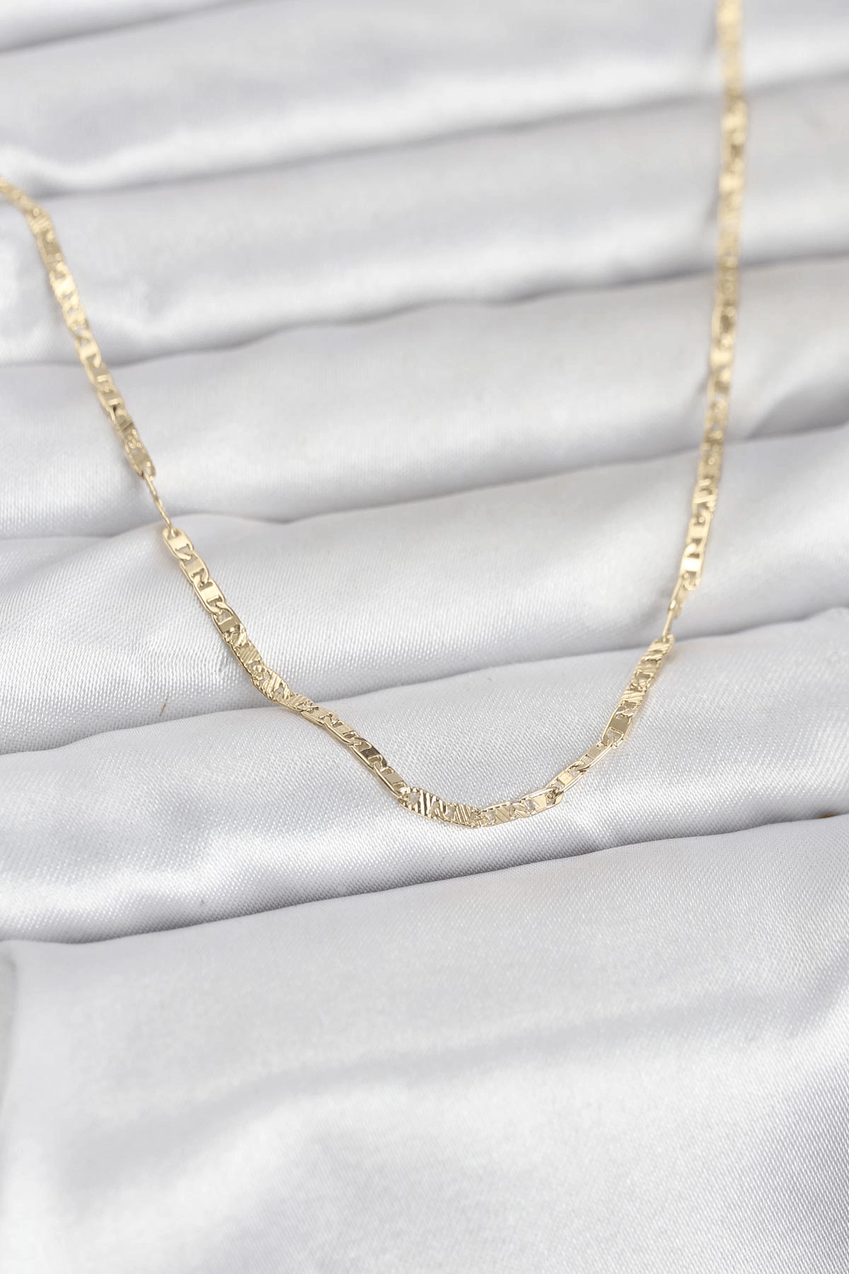 Cm 14k Gold Renk Yassı Zincir Model 60 Cm Kadın Kolye