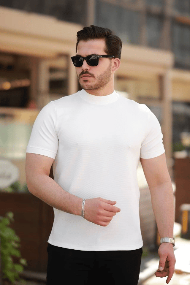Erkek Ince Çizgi Dokulu Kısa Kollu T-shirt