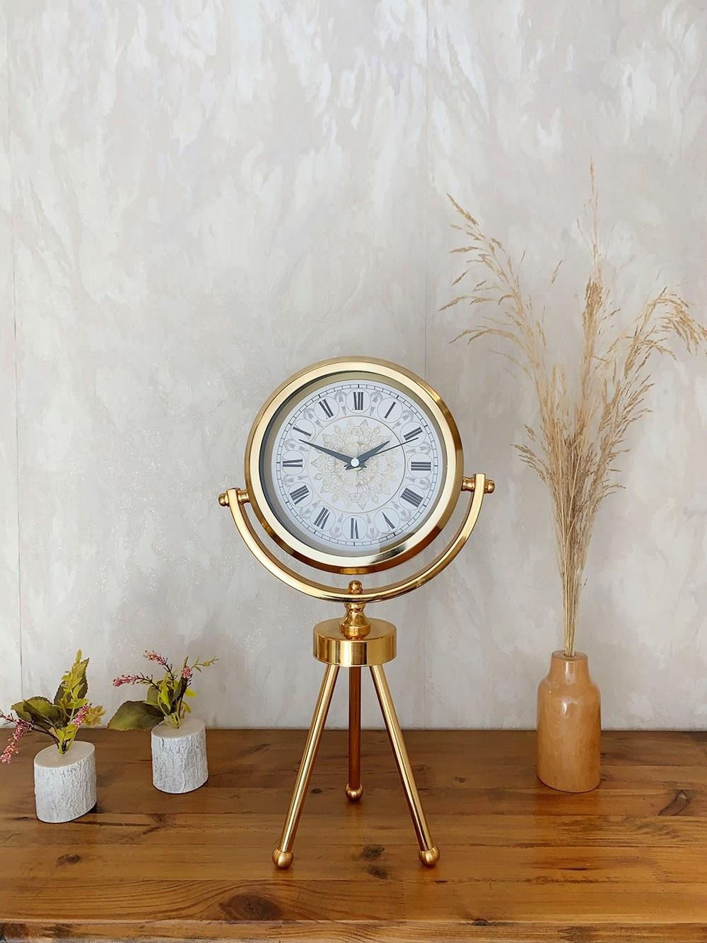 Gold Metal Mini Tripod Çini Desenli Roma Rakamı Masa Saati 45×26 cm