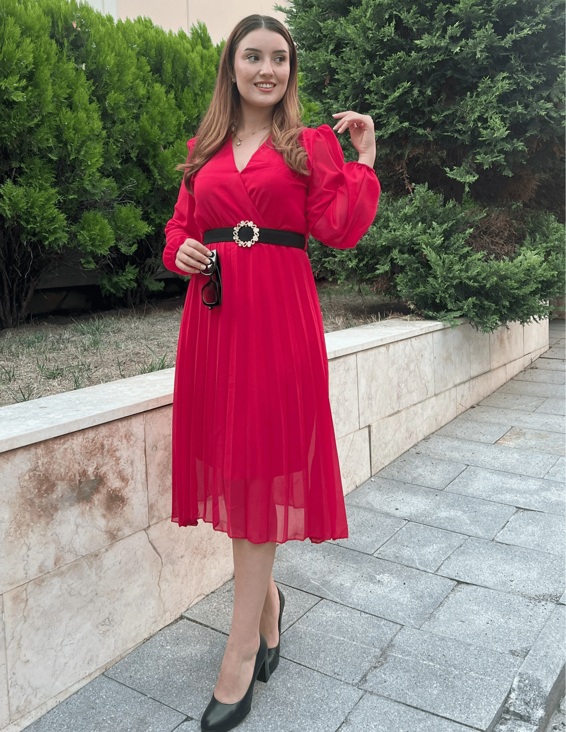 Kadın Şifon Kumaş Astalı Kloş Kesim Kruvaze Yaka Midi Boy Elbise