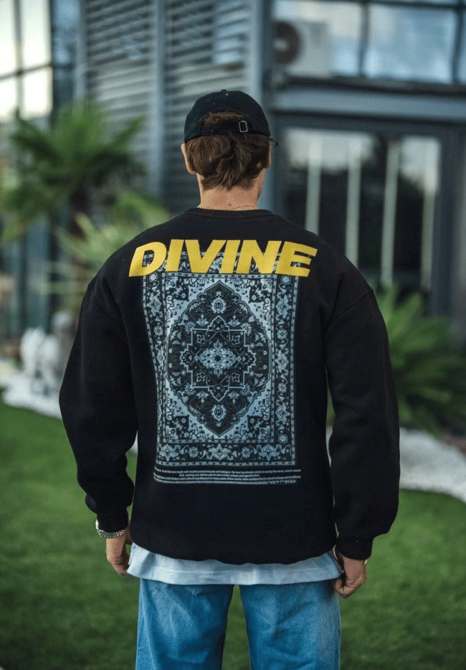 Kışlık Bisiklet Yaka Baskılı Sweatshirt - Siyah