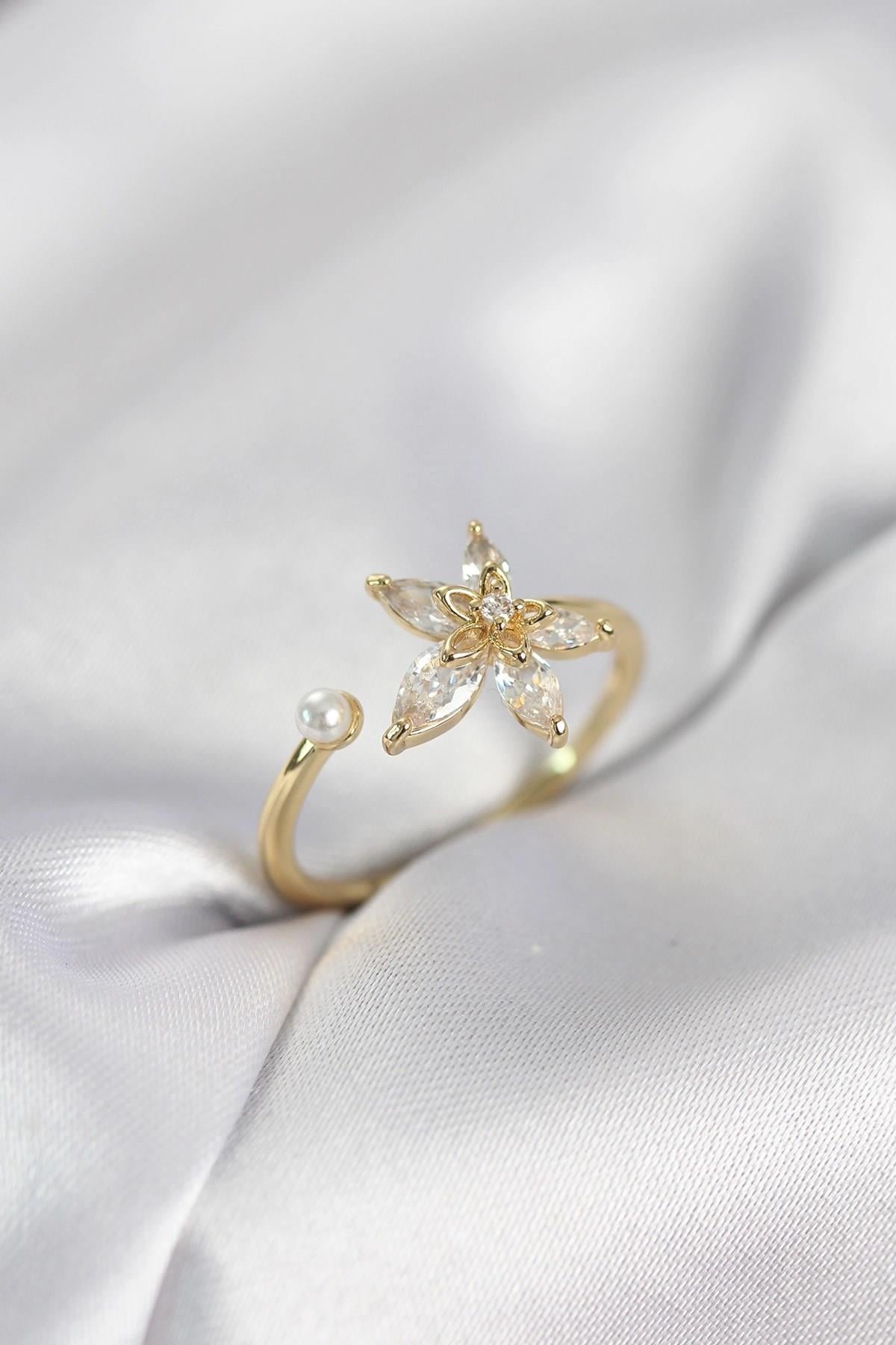 Mey İthalat® Lotus Model Zirkon Taşlı Gold Renk Kadın Yüzük
