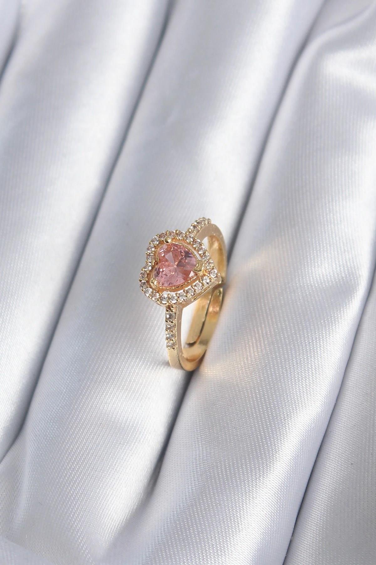 Mey İthalat® Pirinç Gold Renk Pembe Zirkon Taş Kalp Charm Model Kadın Yüzük