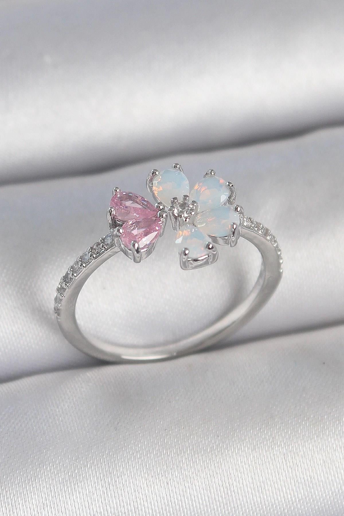 Mey İthalat® Pirinç Gümüş Renk Beyaz Mineli Pembe Zirkon Taşlı Çiçek Model Kadın Yüzük