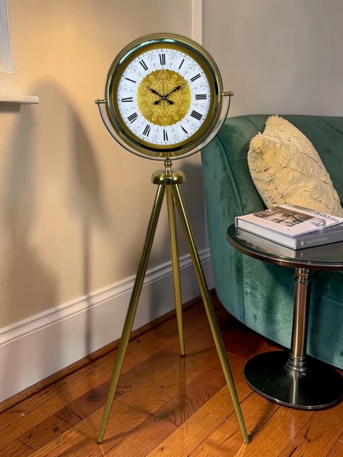Osmanlı Motifli Tripod Ayaklı Saat