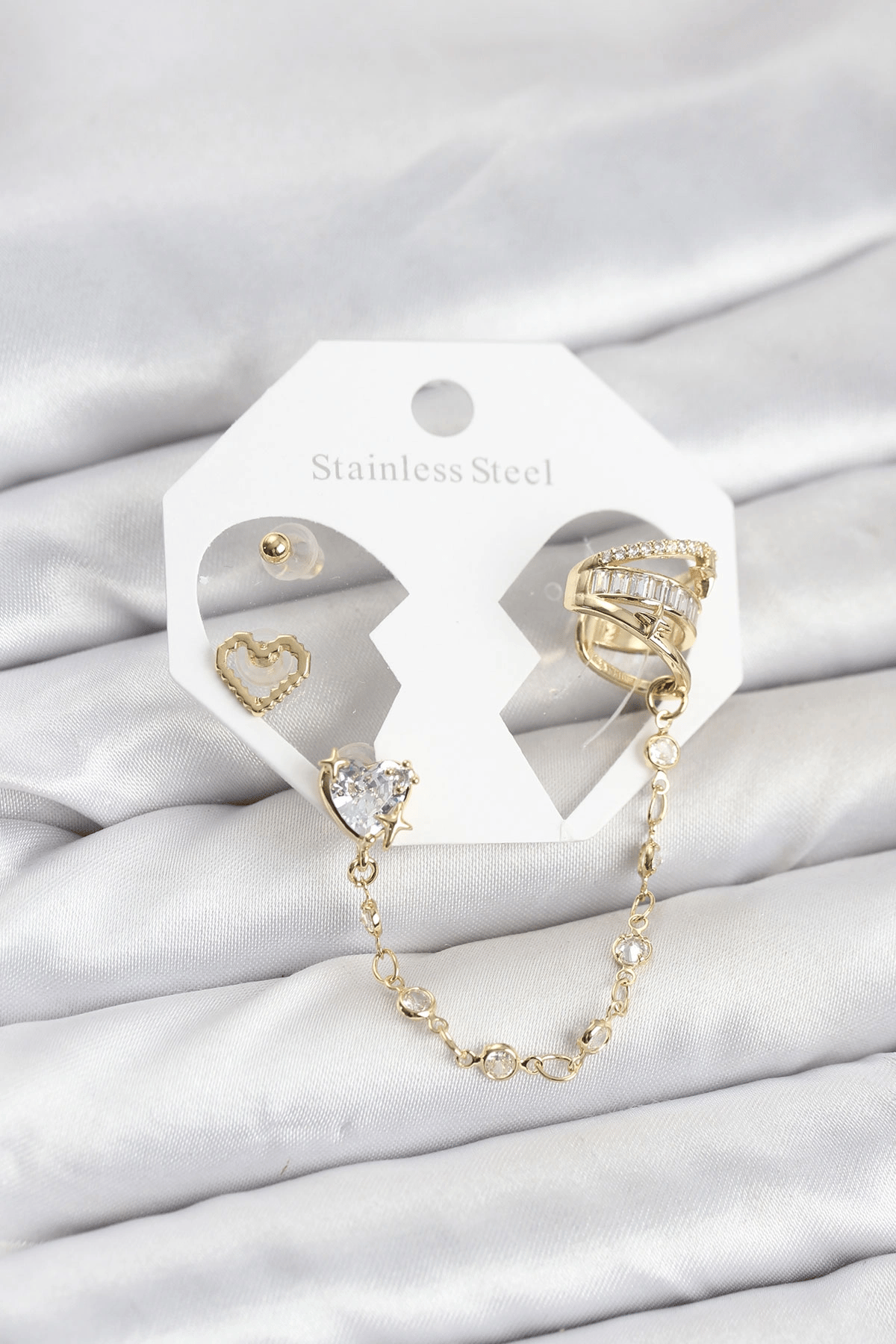 Pirinç Gold Renk Kalp Model Zincir Bağlantılı Ear Cuff Küpe Seti