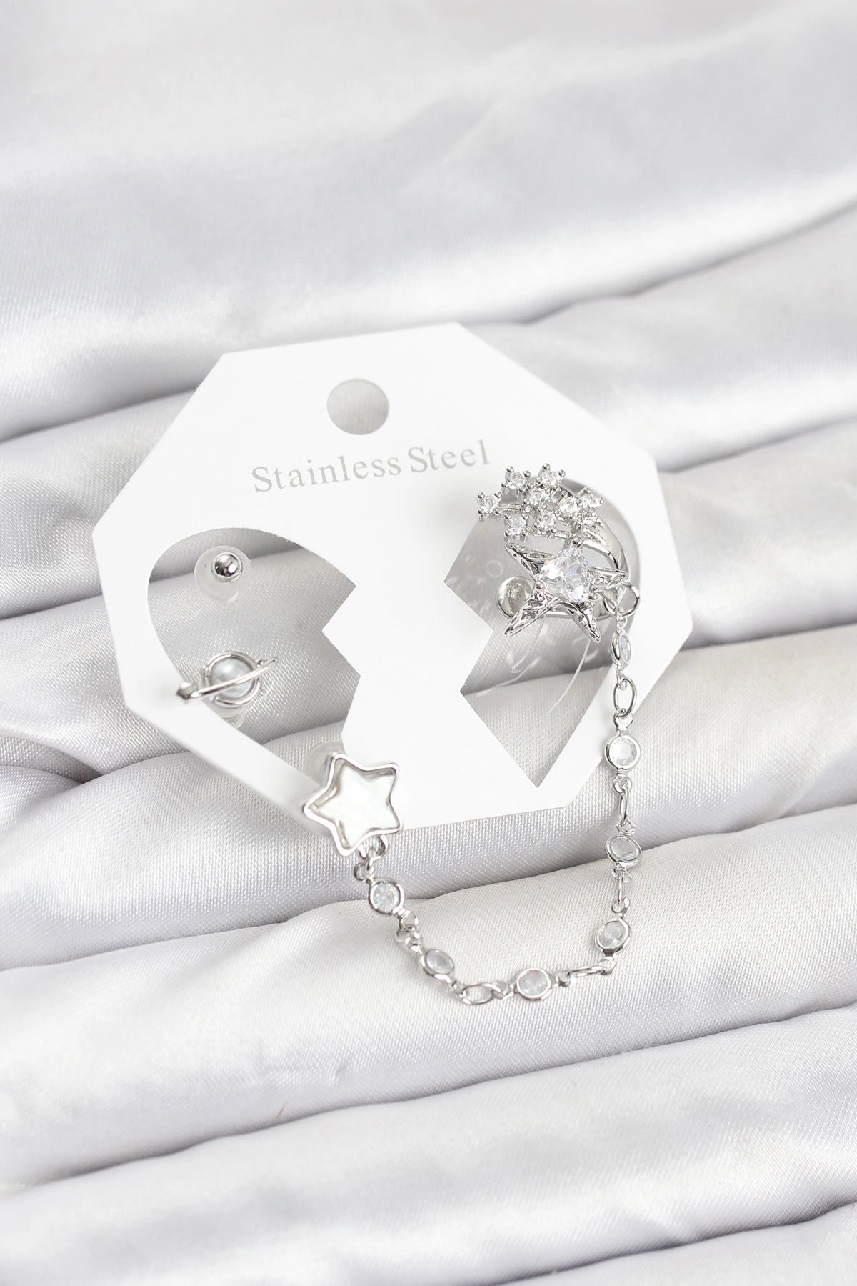 Pirinç Gümüş Renk Yıldız Model Zincir Bağlantılı Ear Cuff Küpe Seti
