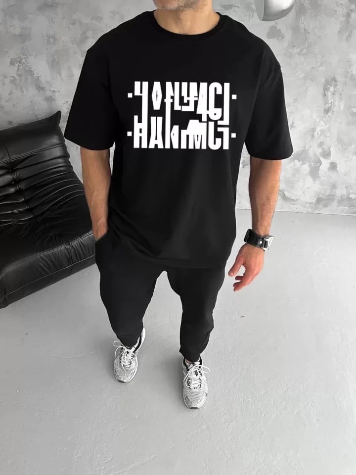 Unisex Bisiklet Yaka Katlanan Baskılı T-shirt - Siyah