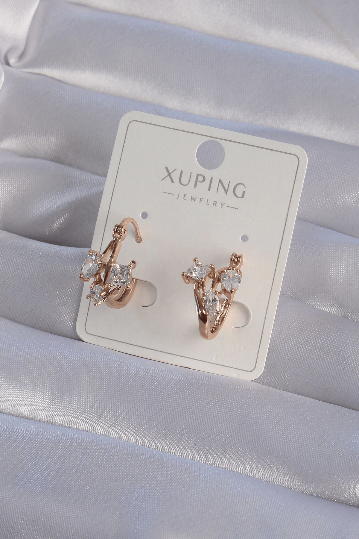 Xuping Rose Renk Zirkon Taşlı Halka Küpe