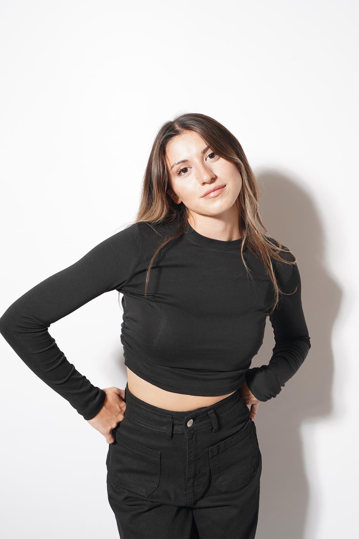 Angle Yan Büzgülü Body Siyah