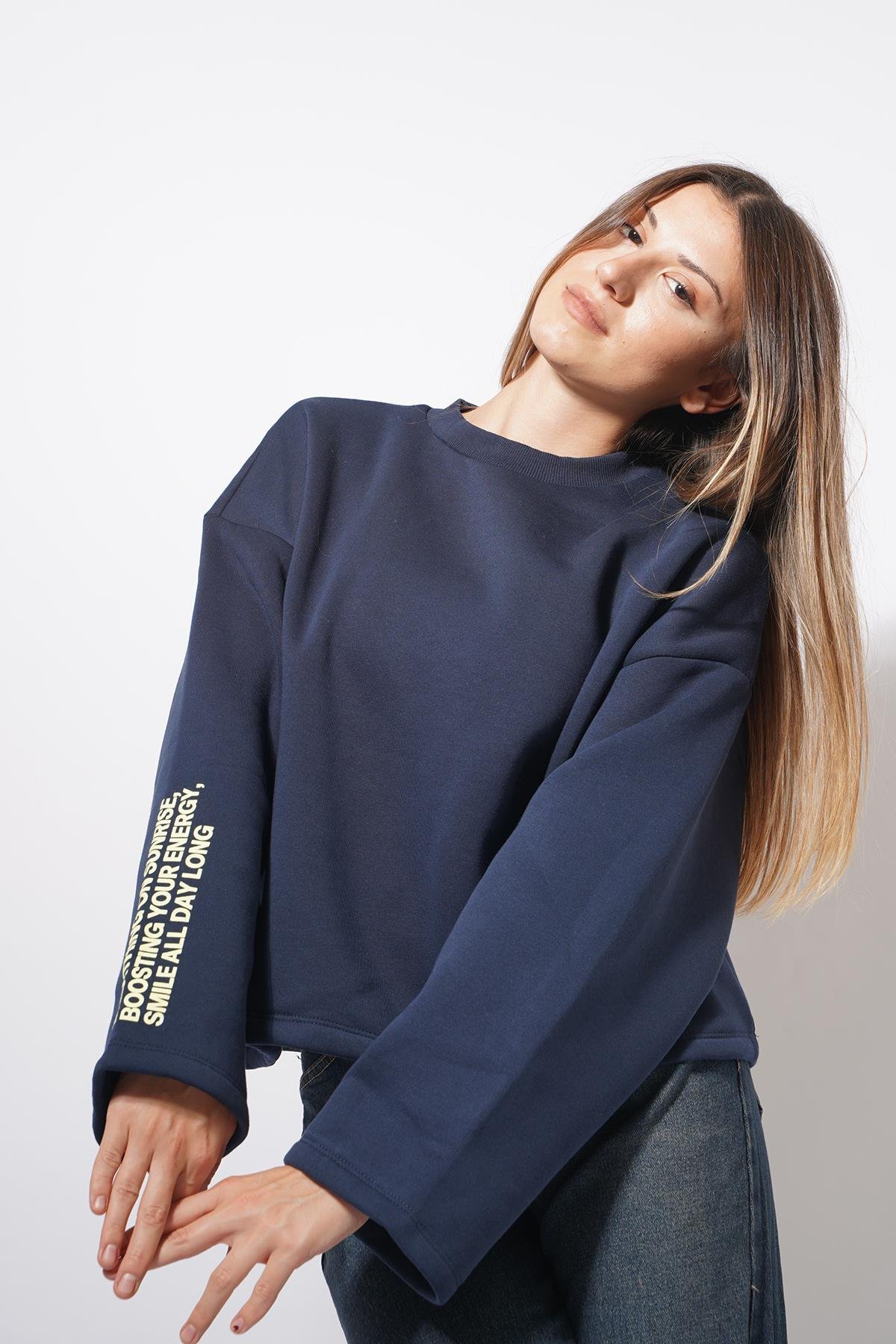 Wonders Arkası Ve Kolu Yazılı Sweat Lacivert
