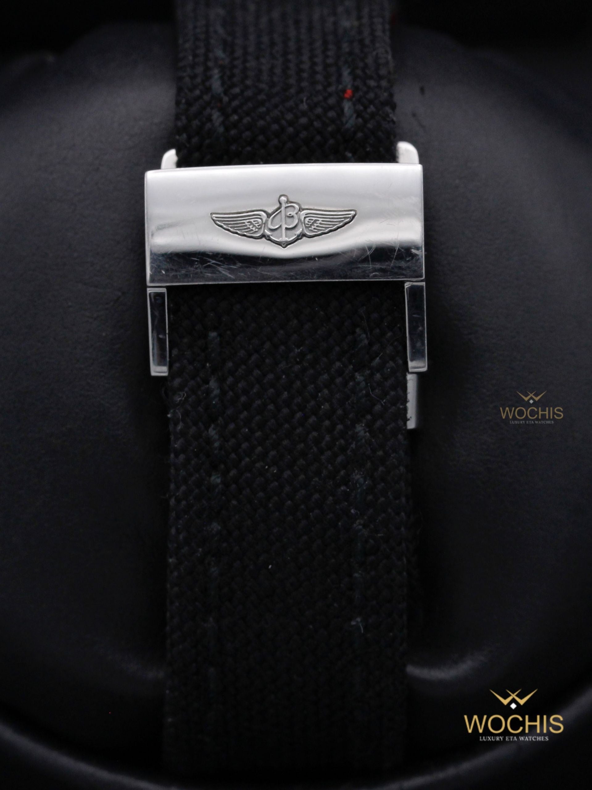 Breitling Navitimer Montbrillant Datora A12330-5018 (Stainless Steel - 43 - Black)