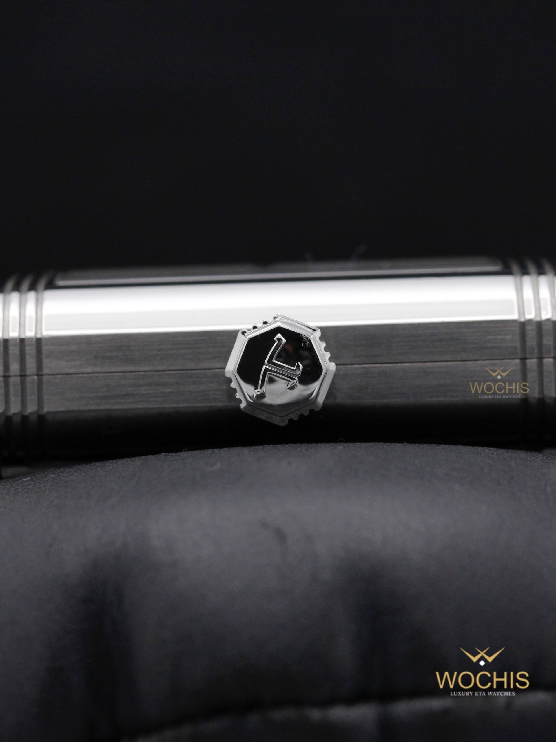 Jaeger Le Coultre Reverso Squadra Home Time 230.8.77-6017 (Stainless Steel - 41 - White)