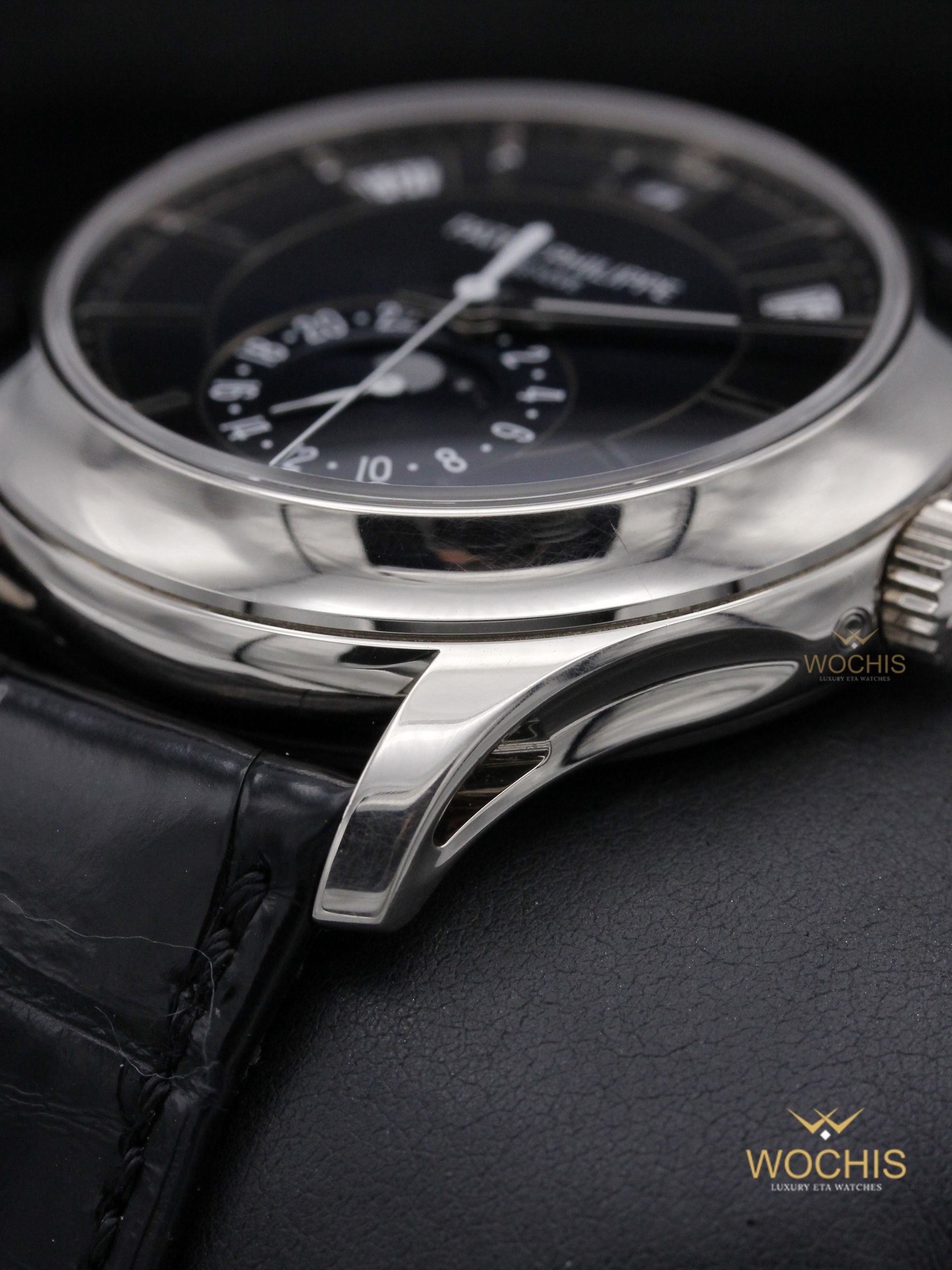 Patek Philippe Annual Calendar - Moon Phase 5205g-013-5023 (White Gold-40-Blue)