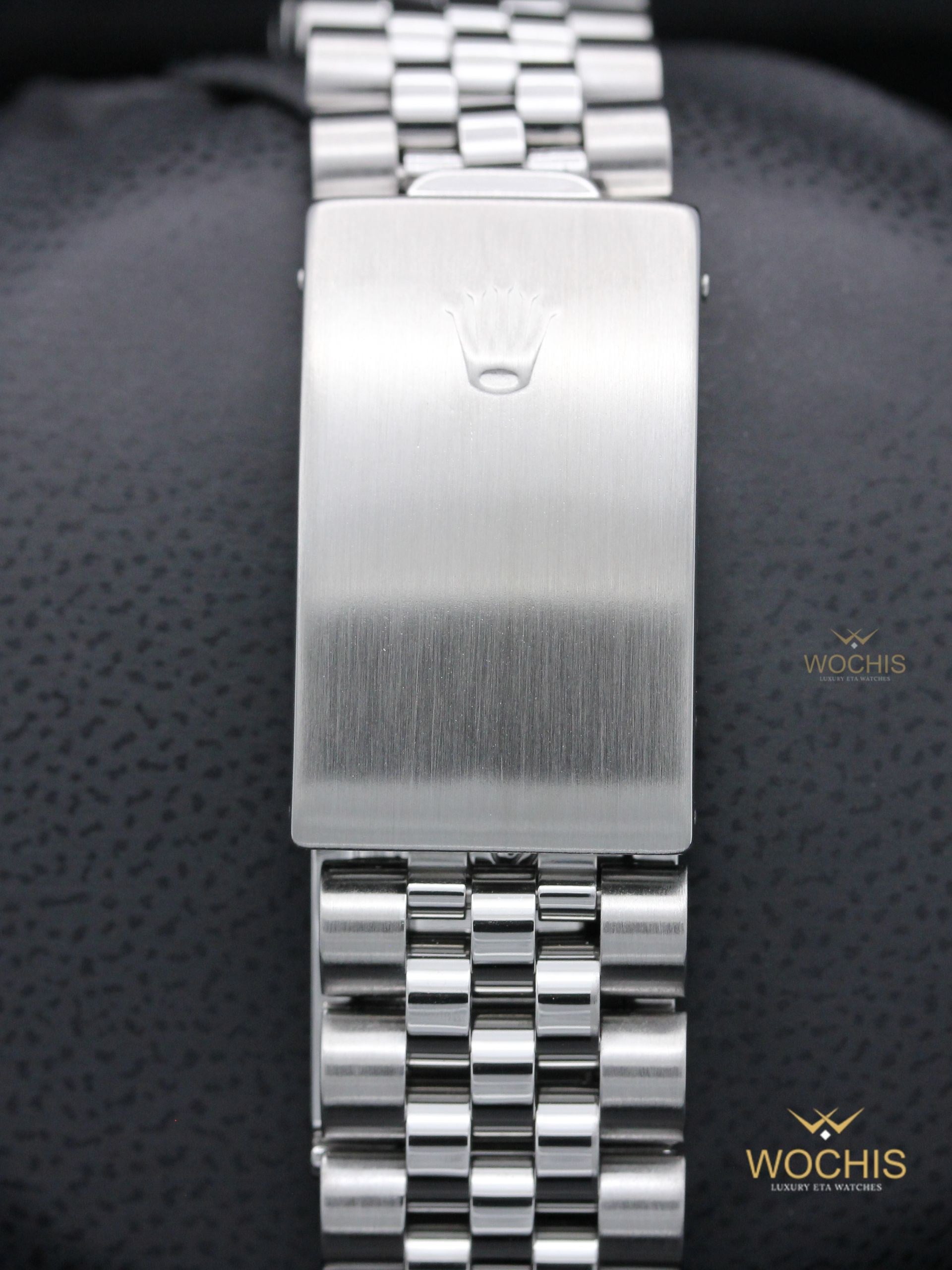 Rolex Datejust w. Engine Turned Bezel 16220-8353 (Stainless Steel - 36 - Silver Index)