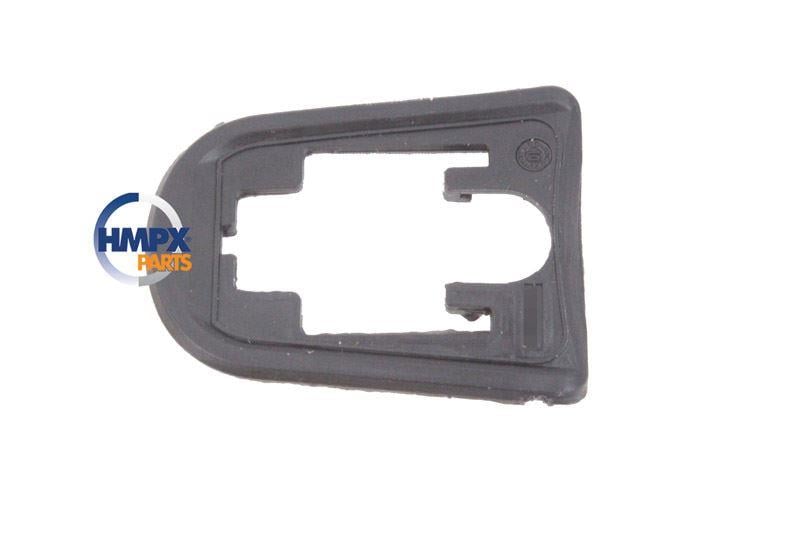 Ford Focus Kapı Kolu Alt Contası Küçük İthal Marka 3M51 R22042 AD