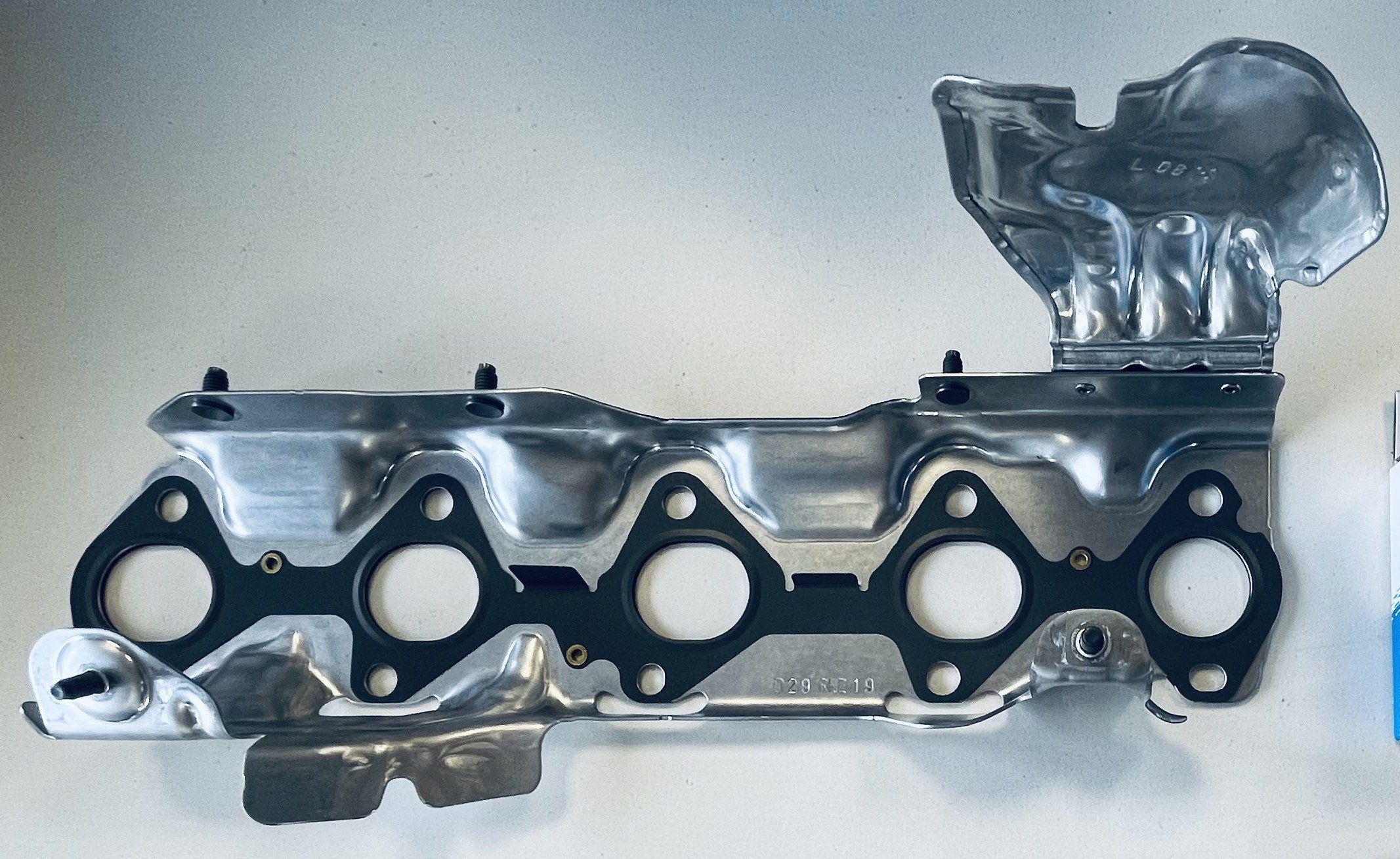 Manifold Conta Isı Siperlikli Focus 1.5Tdci 18> Royal 684020D