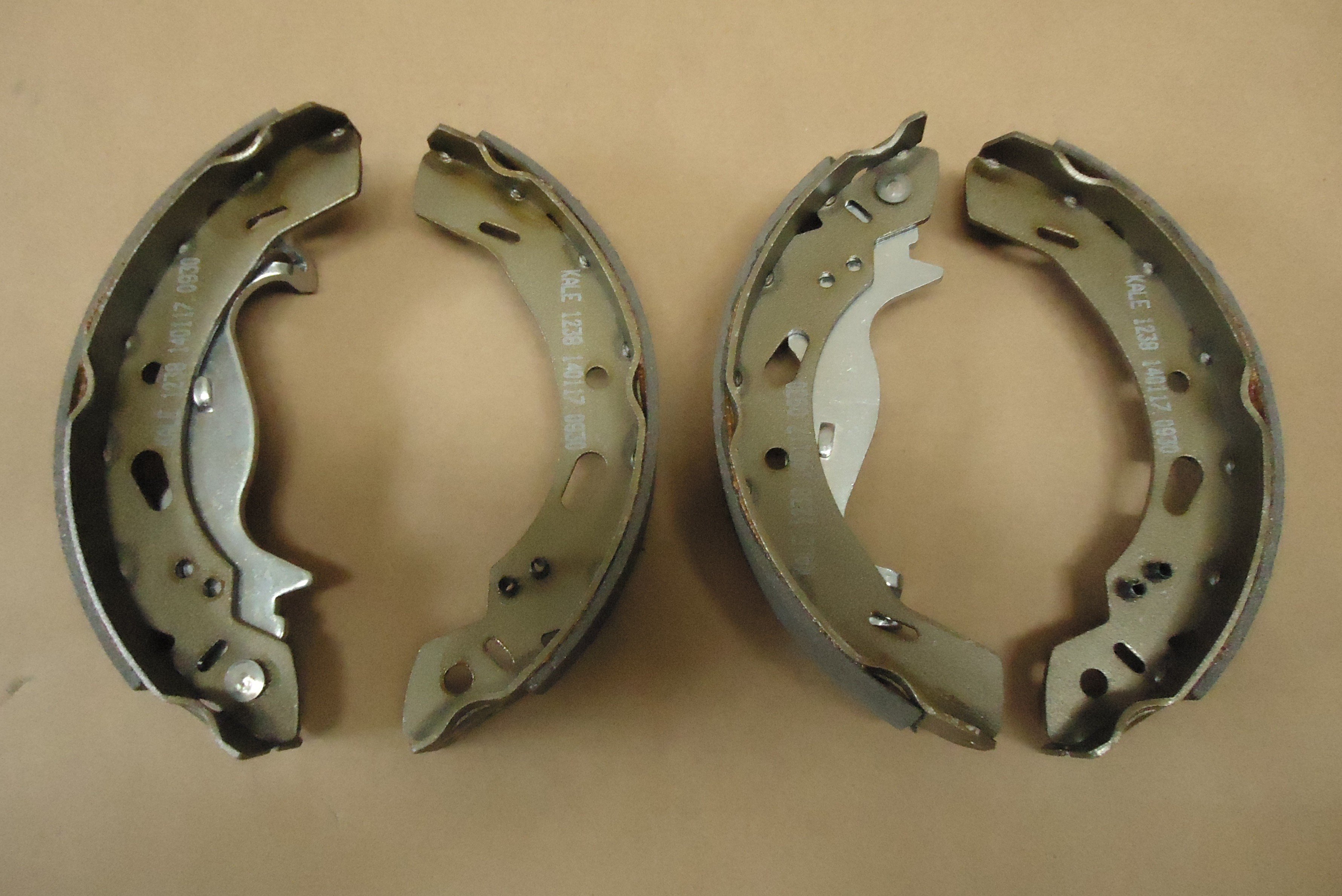 Pabuçlu Balata Arka (200X32mm) Fıesta Vı 08>17 Mazda 2 07>15 Kalebalata 1238 0350 04P