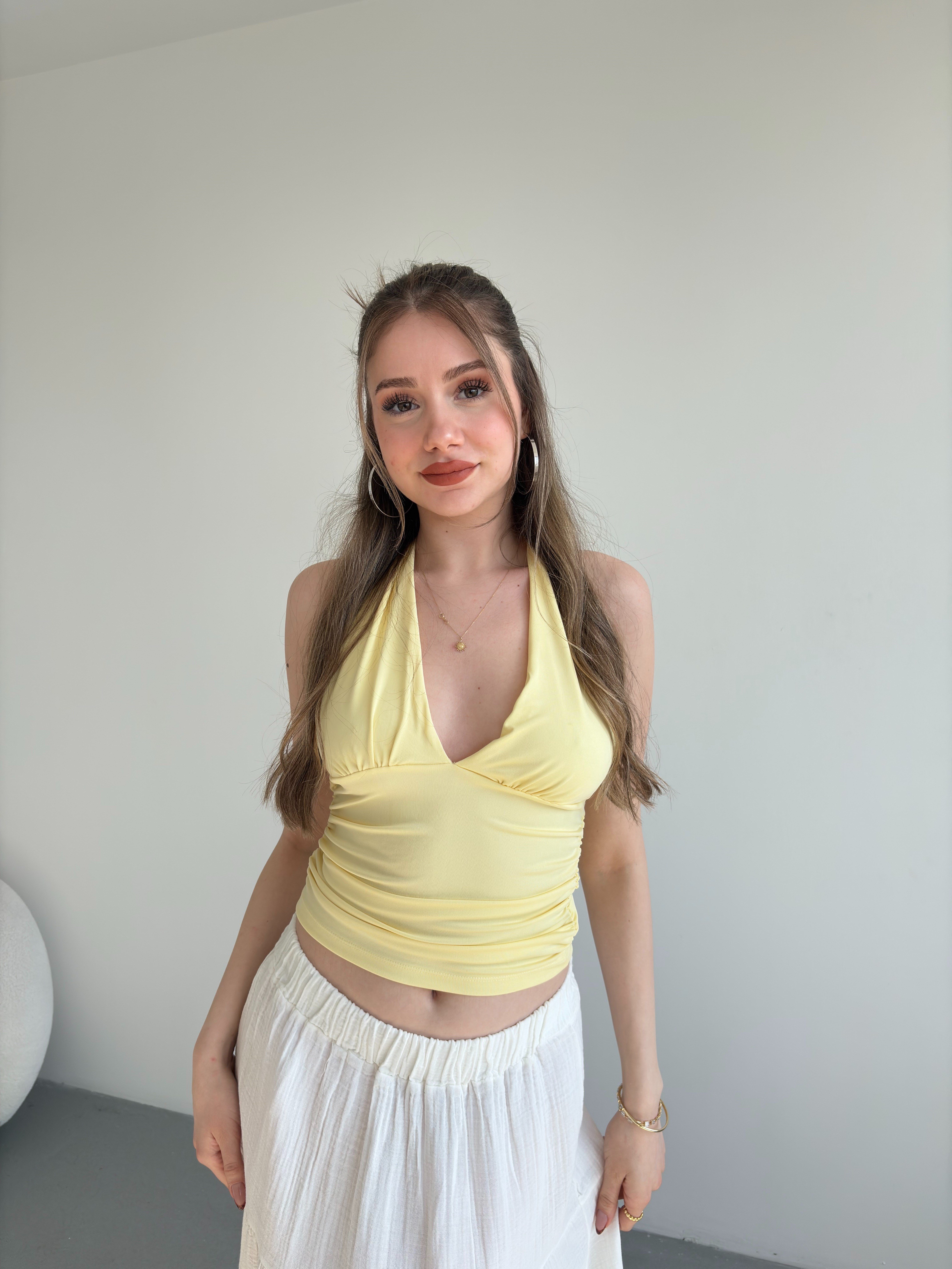 Boyundan Bağlamalı Büzgülü Crop