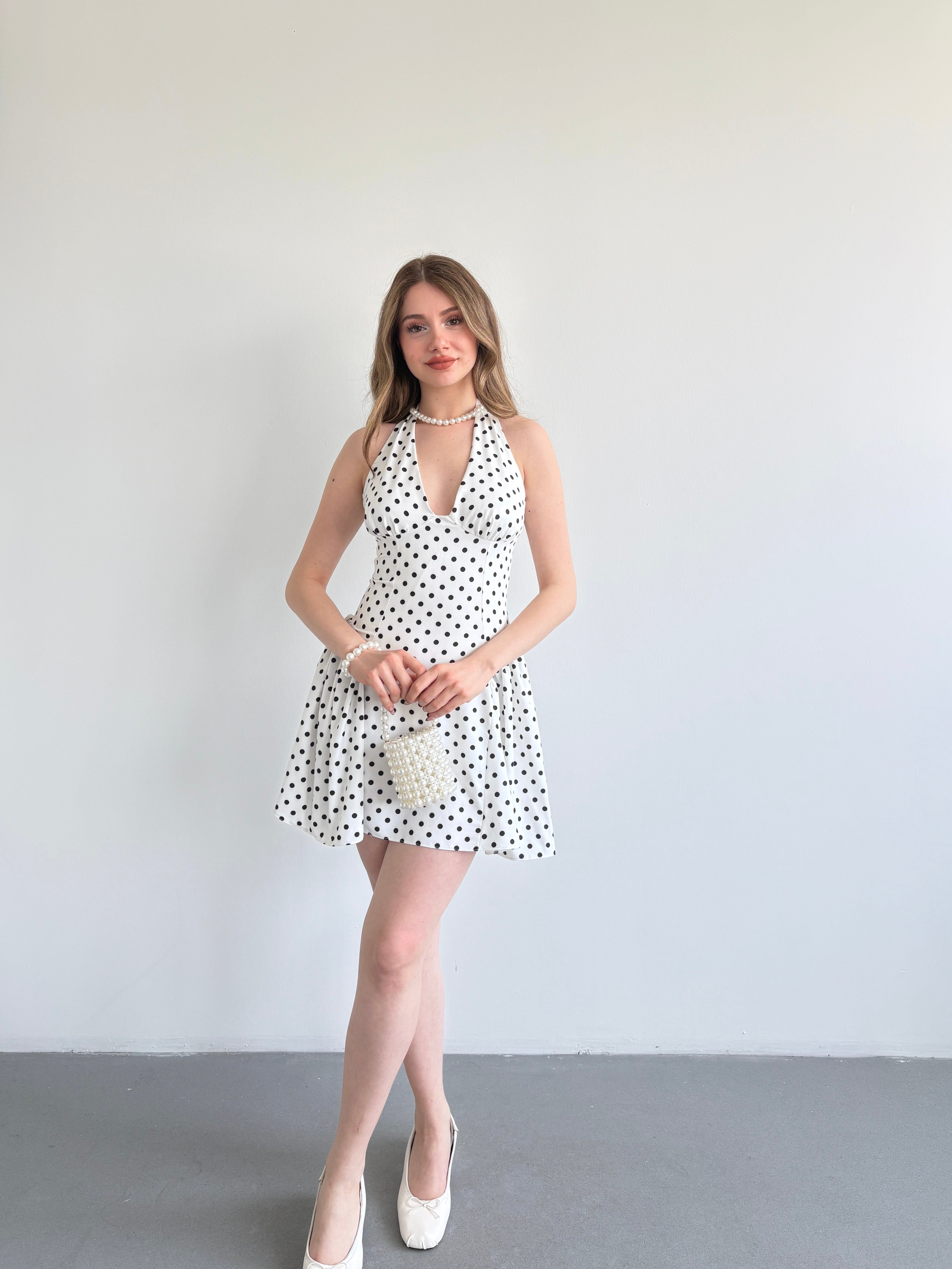 Halter Bağlamalı Puantiyeli Elbise