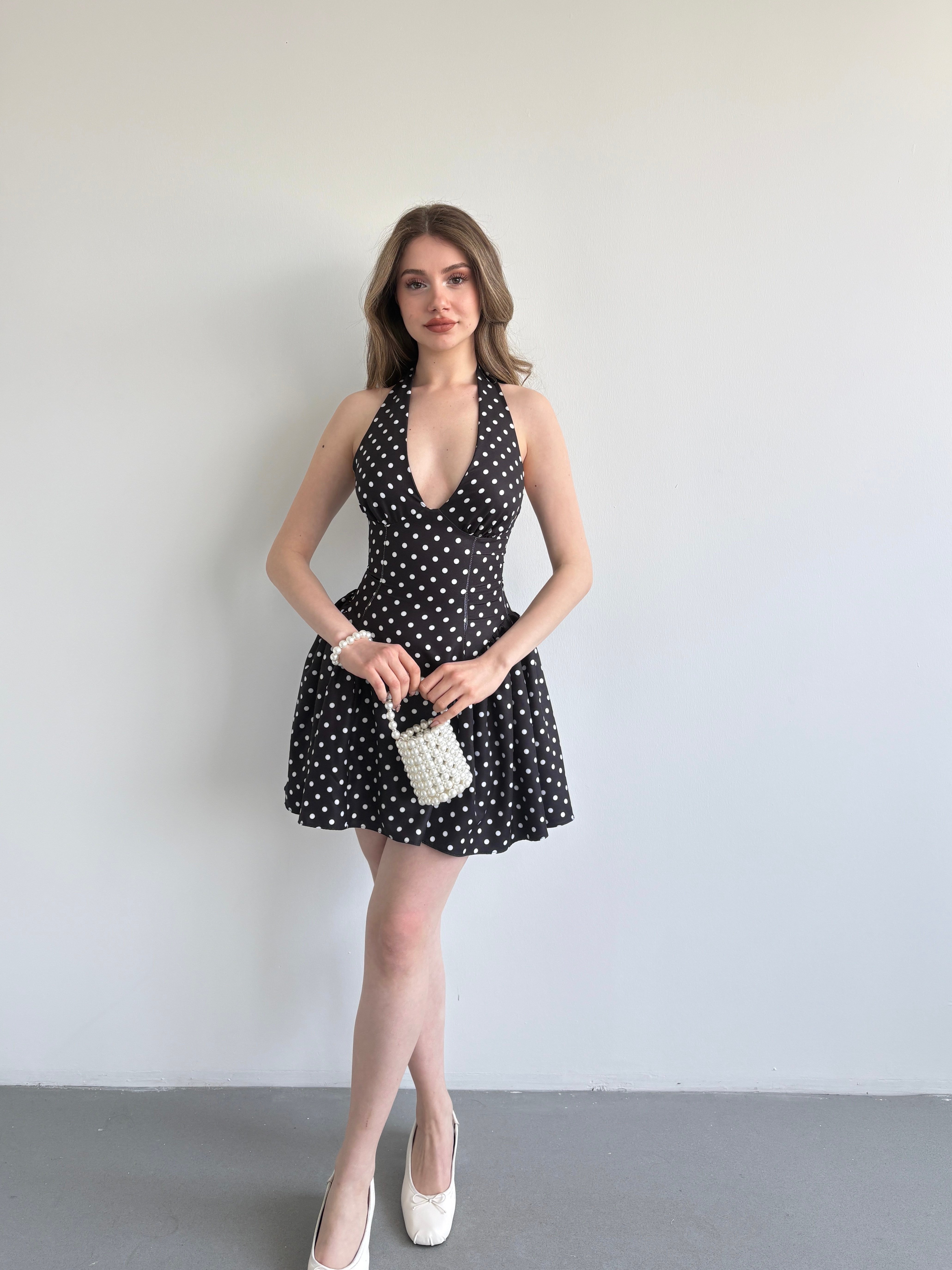 Halter Bağlamalı Puantiyeli Elbise