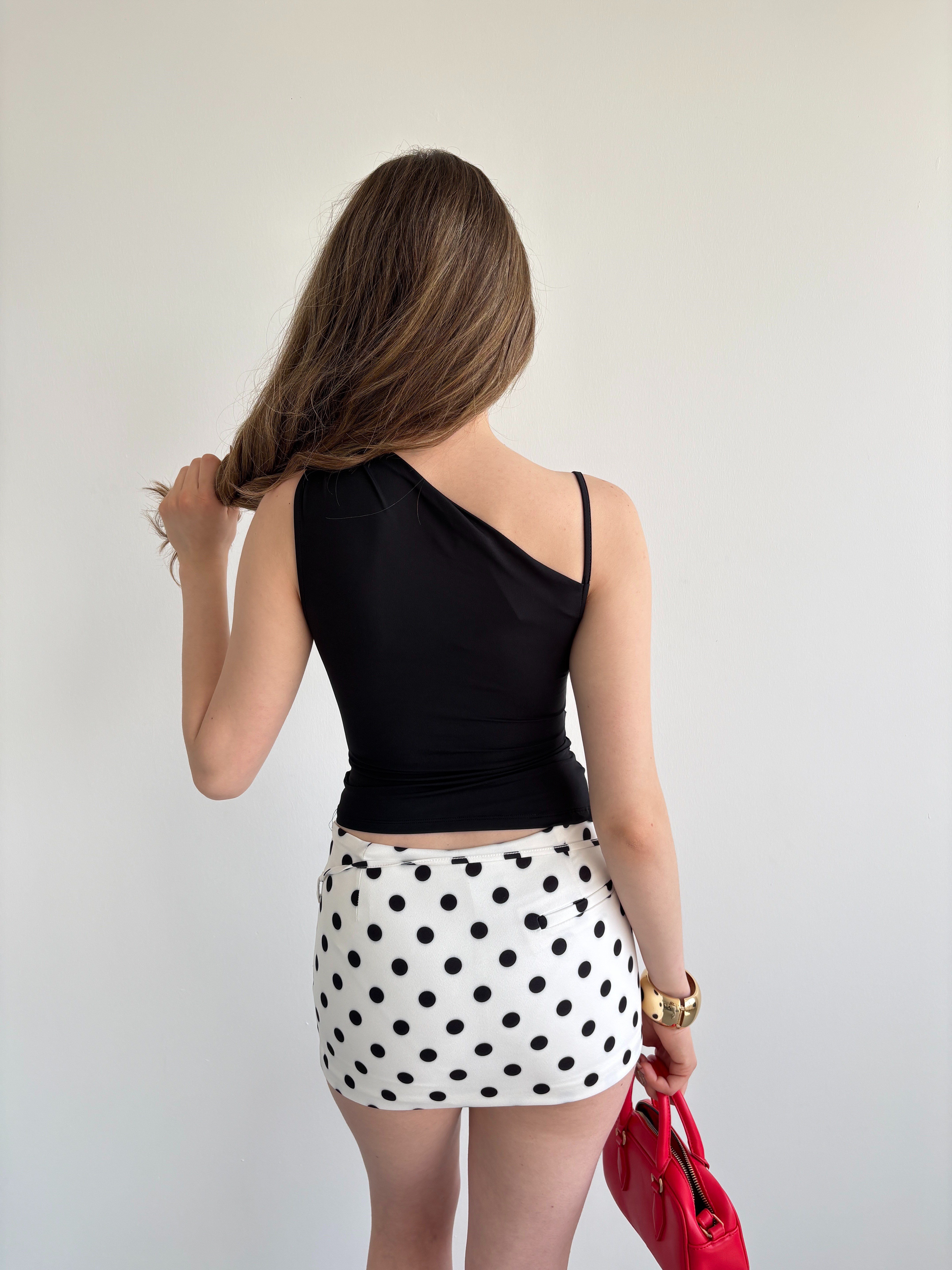 İnce Askılı Basic Crop