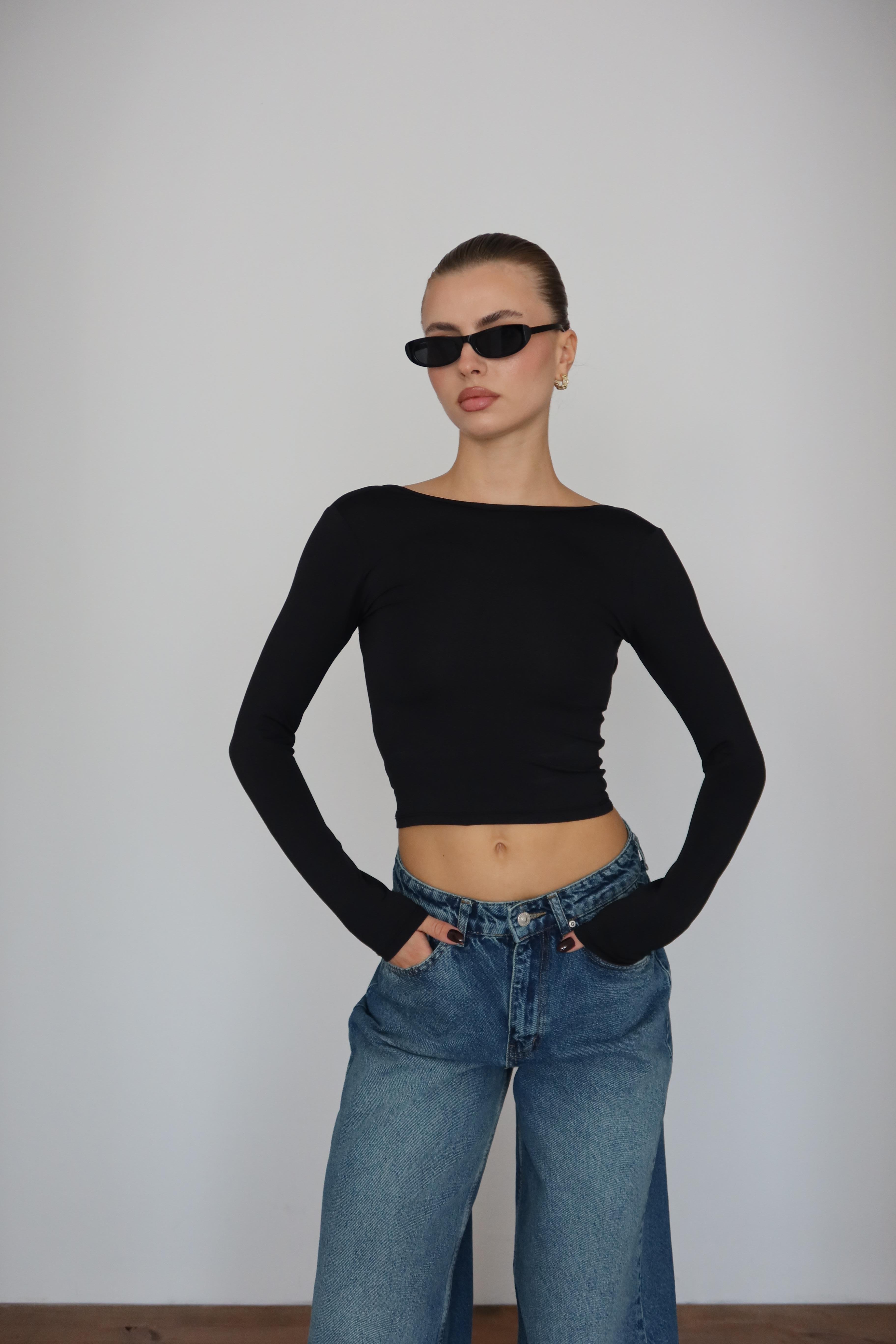 Sırt Dekolteli Basic Bluz