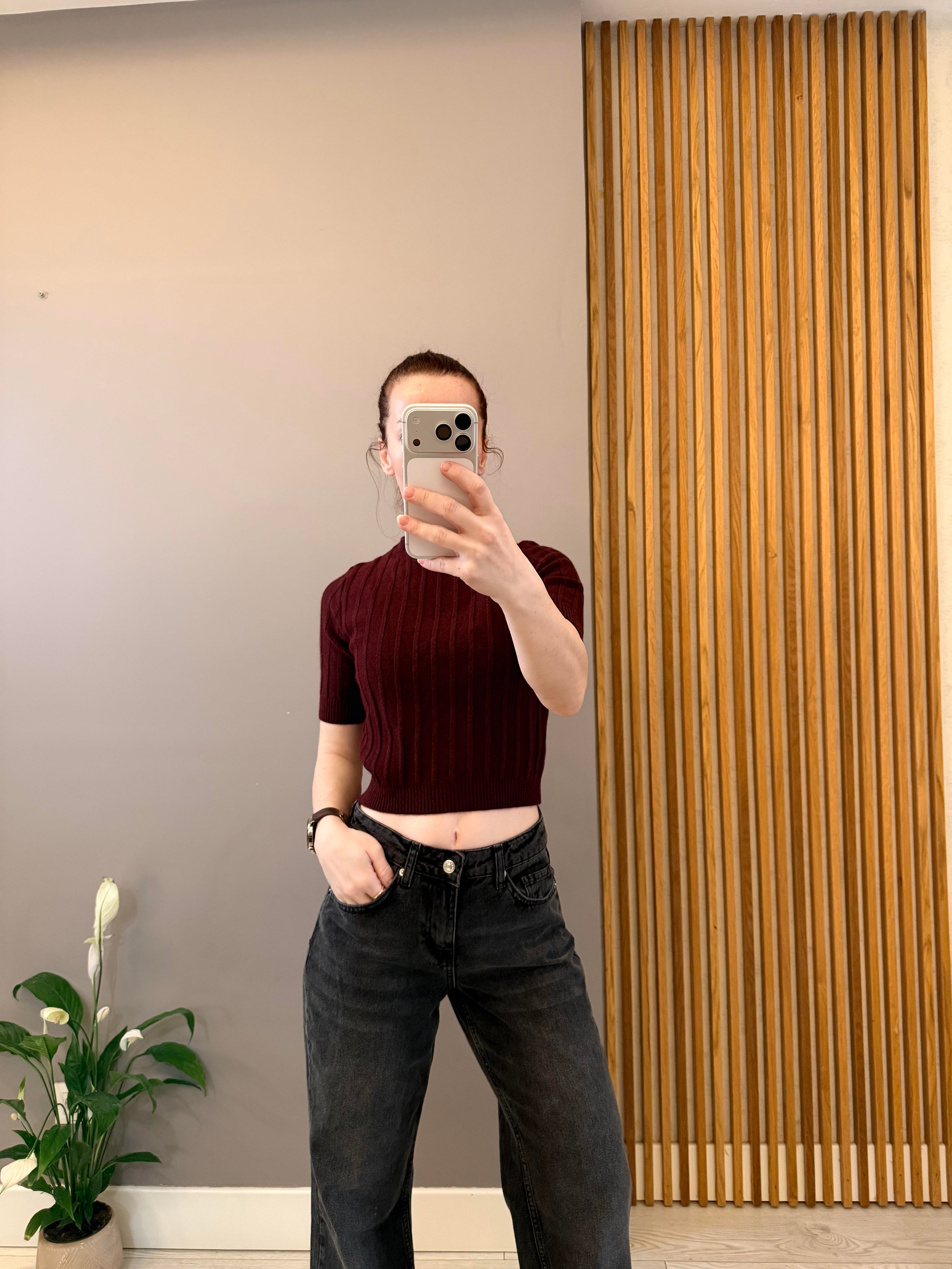 Kısa kollu triko