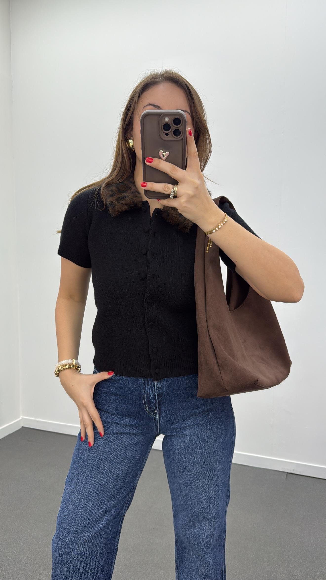 Aisha Siyah Leopar Kürk Yaka Kısa Kol Triko