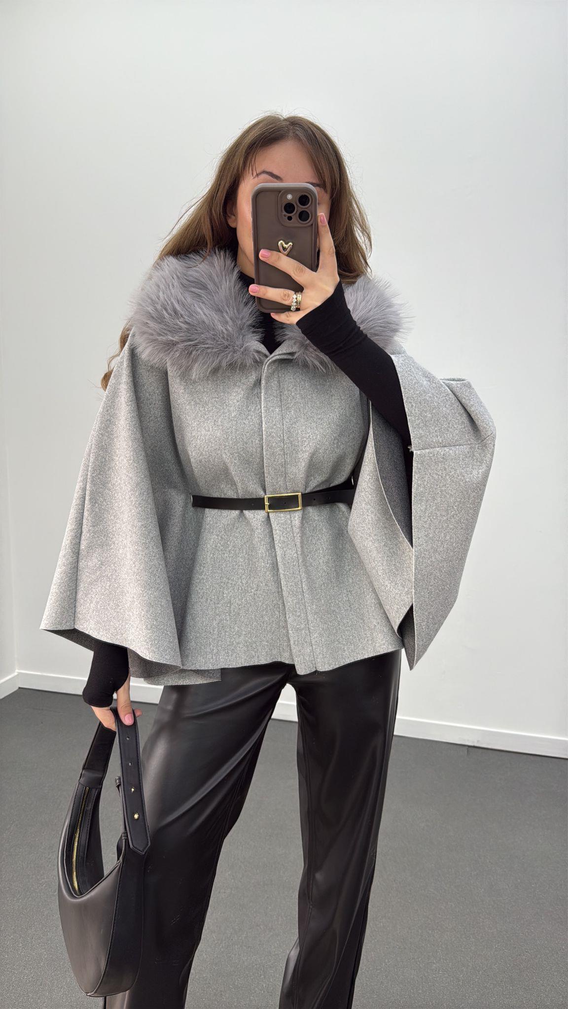 Barbara Gri Kürk Yaka Kemerli Kaşe Panço Kaban