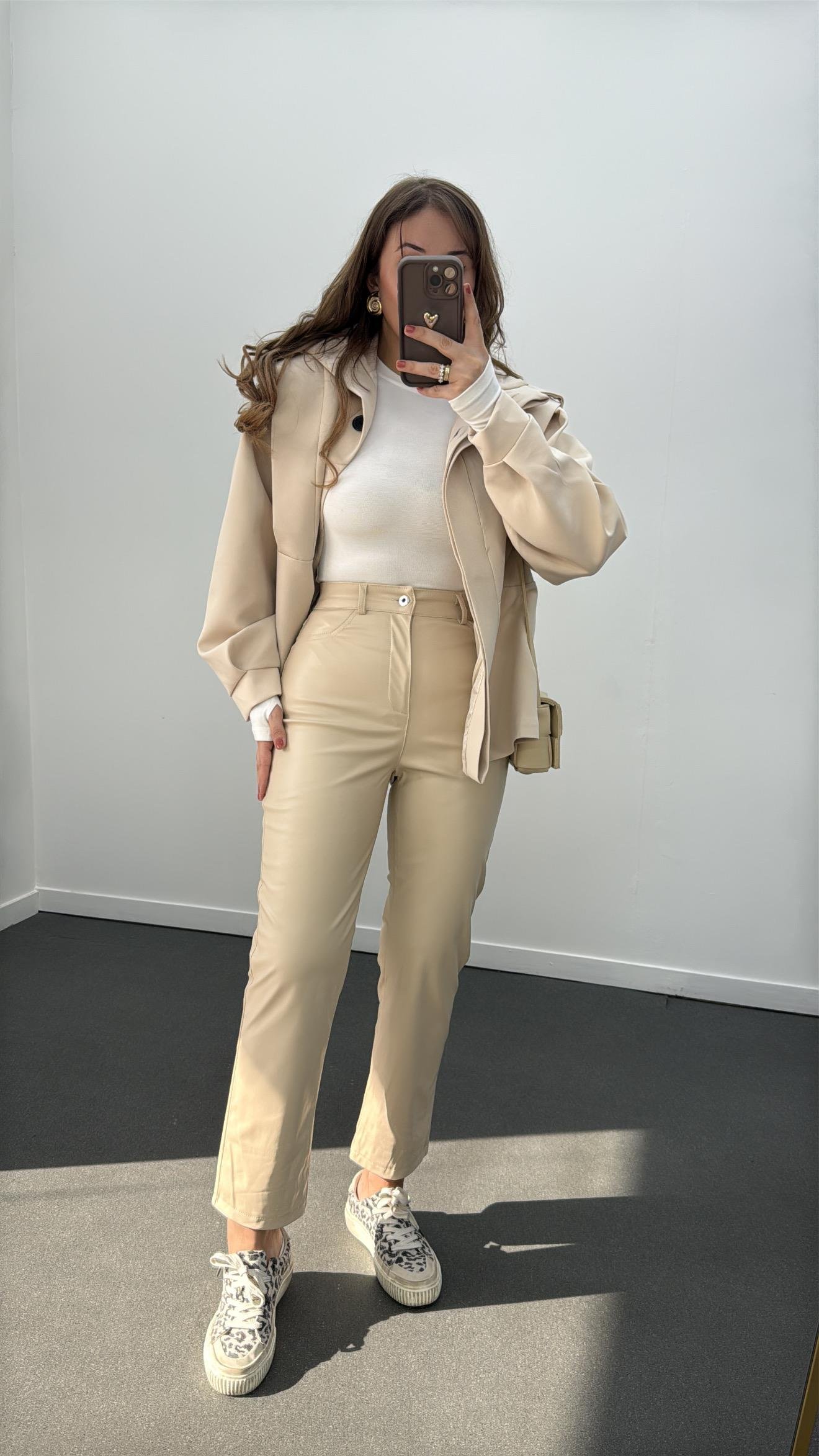 Bolivia Krem Yüksek Bel Slim Straight Deri Pantolon