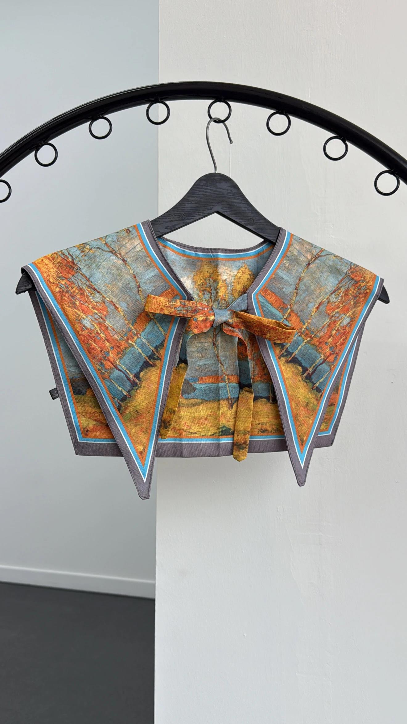 George Mavi Turuncu Desenli Yaka Fular