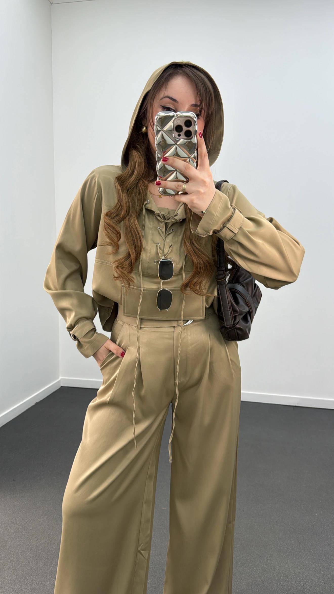 Gloria Yeşil Premium Kapüşonlu Sweat