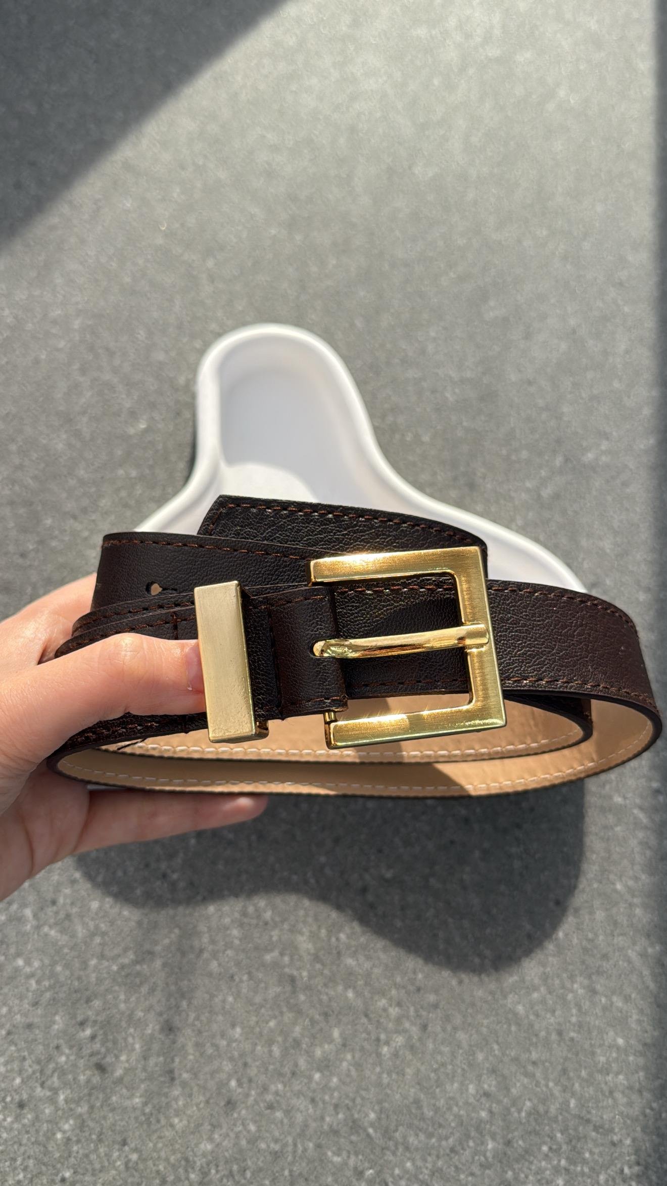 Gwen Acı Kahve Gold Kare Tokalı Deri Kemer