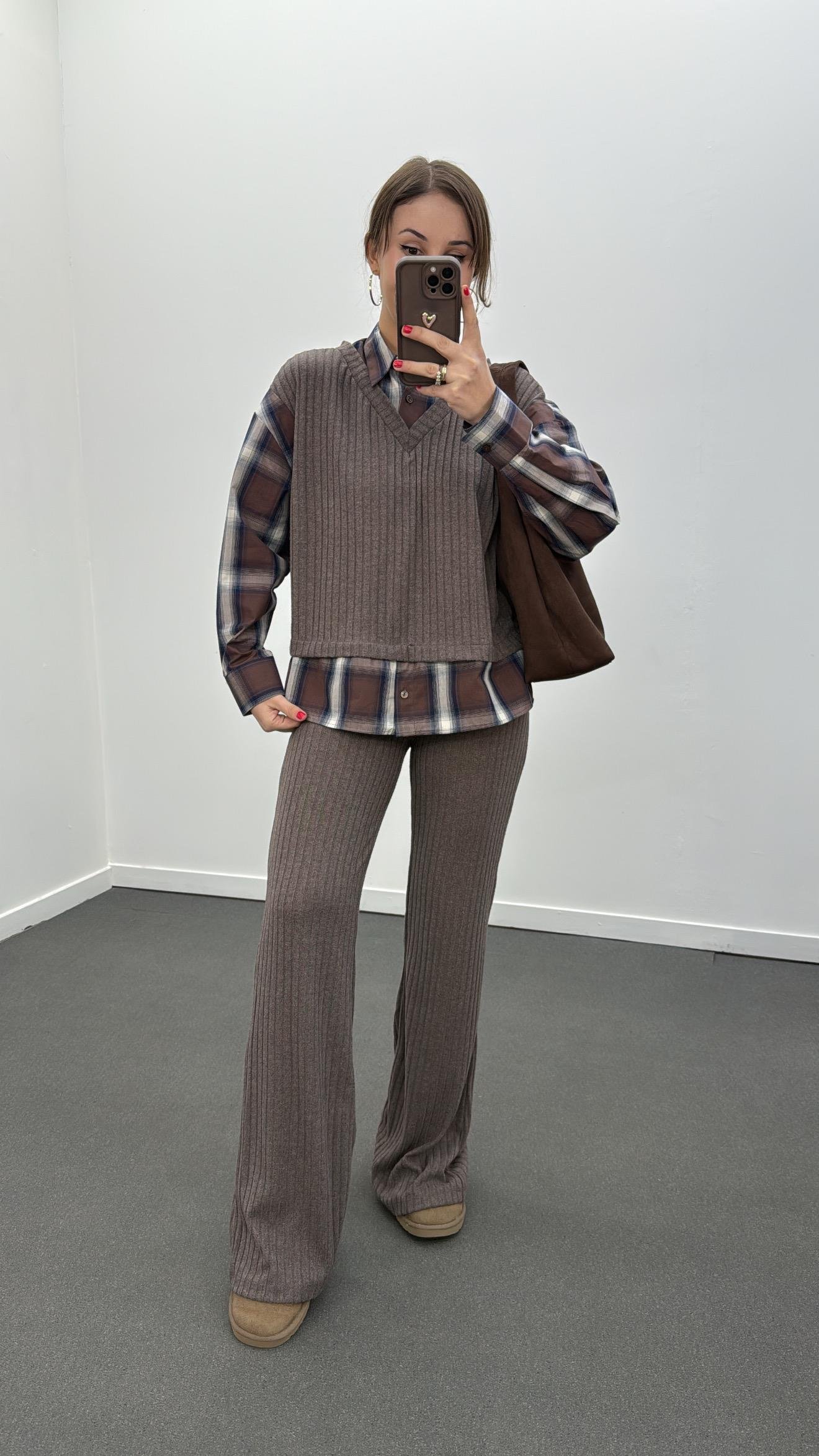 Hamburg Kahverengi Gömlek Ve Triko Pantolon Takımı