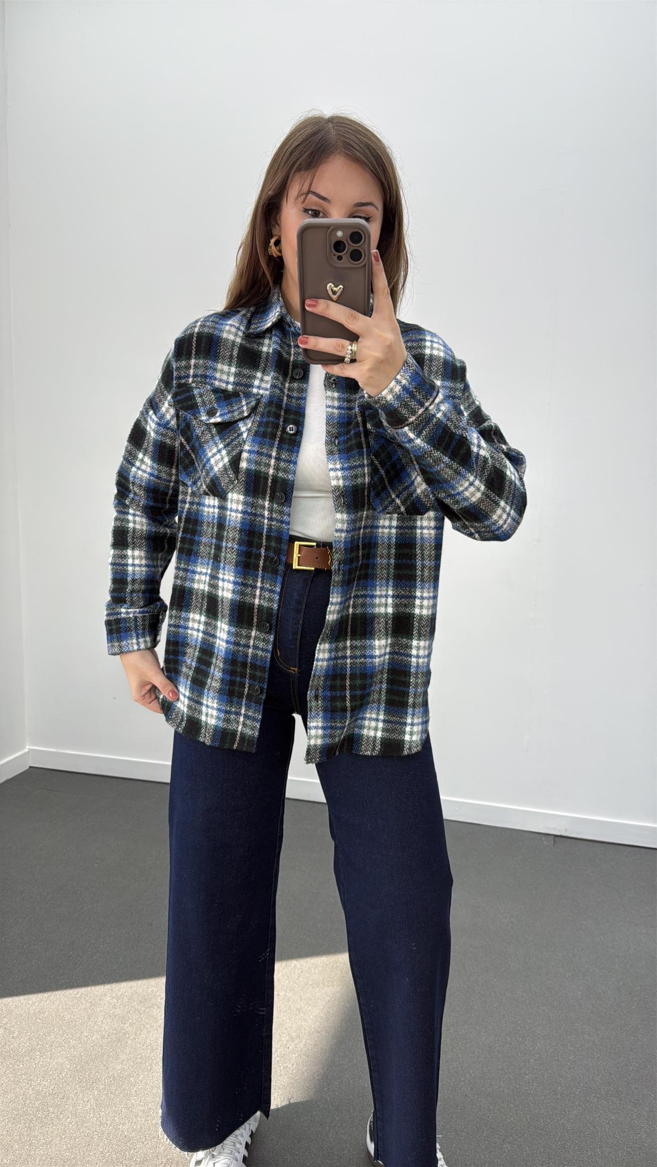 Jisoo Siyah Mavi Çizgili Oduncu Gömlek