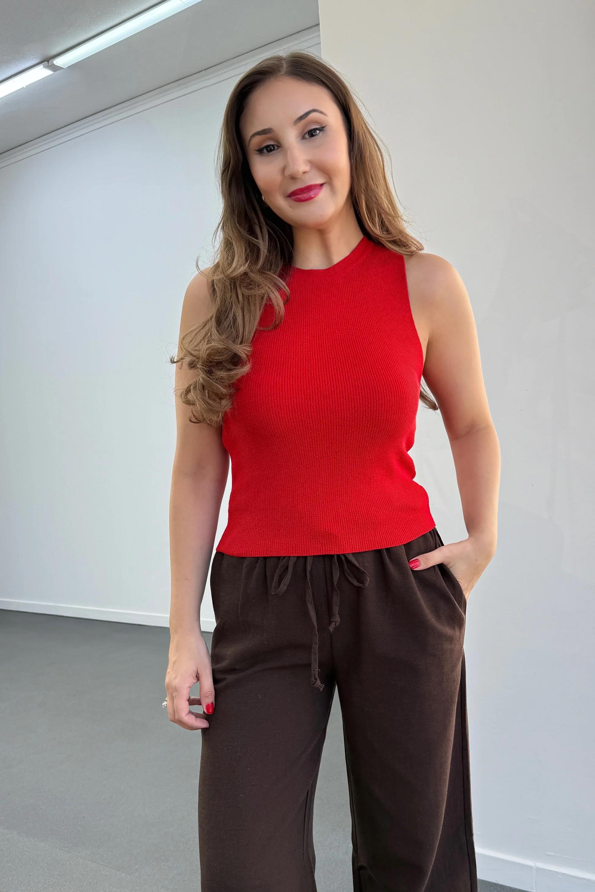 Kırmızı Bisiklet Yaka Selanik Kumaş Likralı Atlet