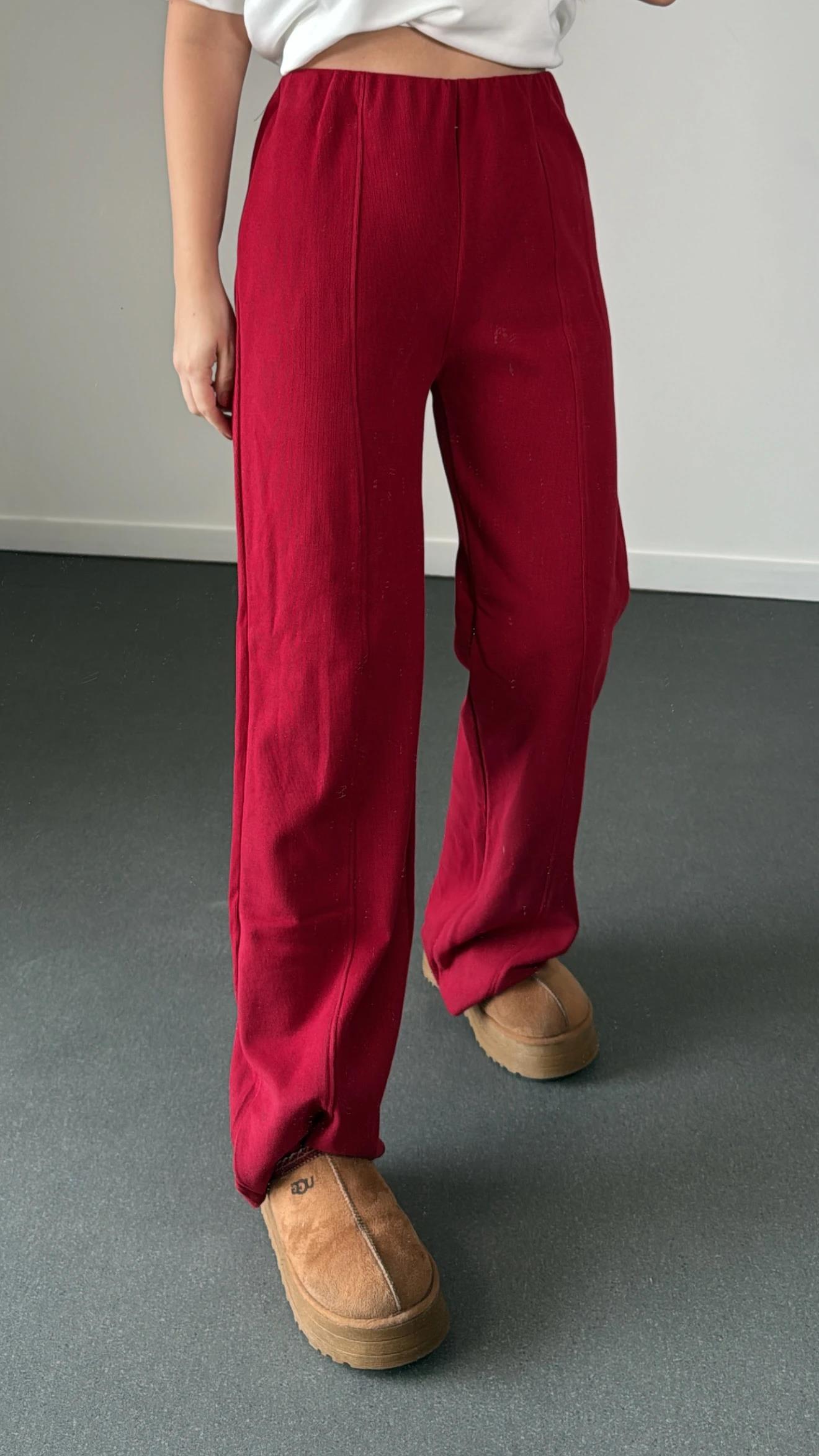 Latie Kırmızı Nervür Dikişli Pantolon