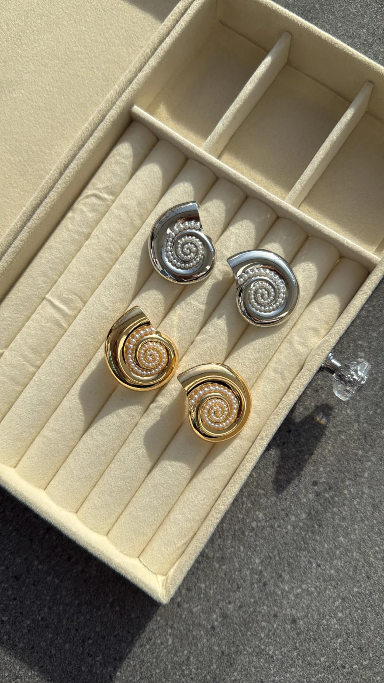 Lomar Sarmal Tasarım Küpe