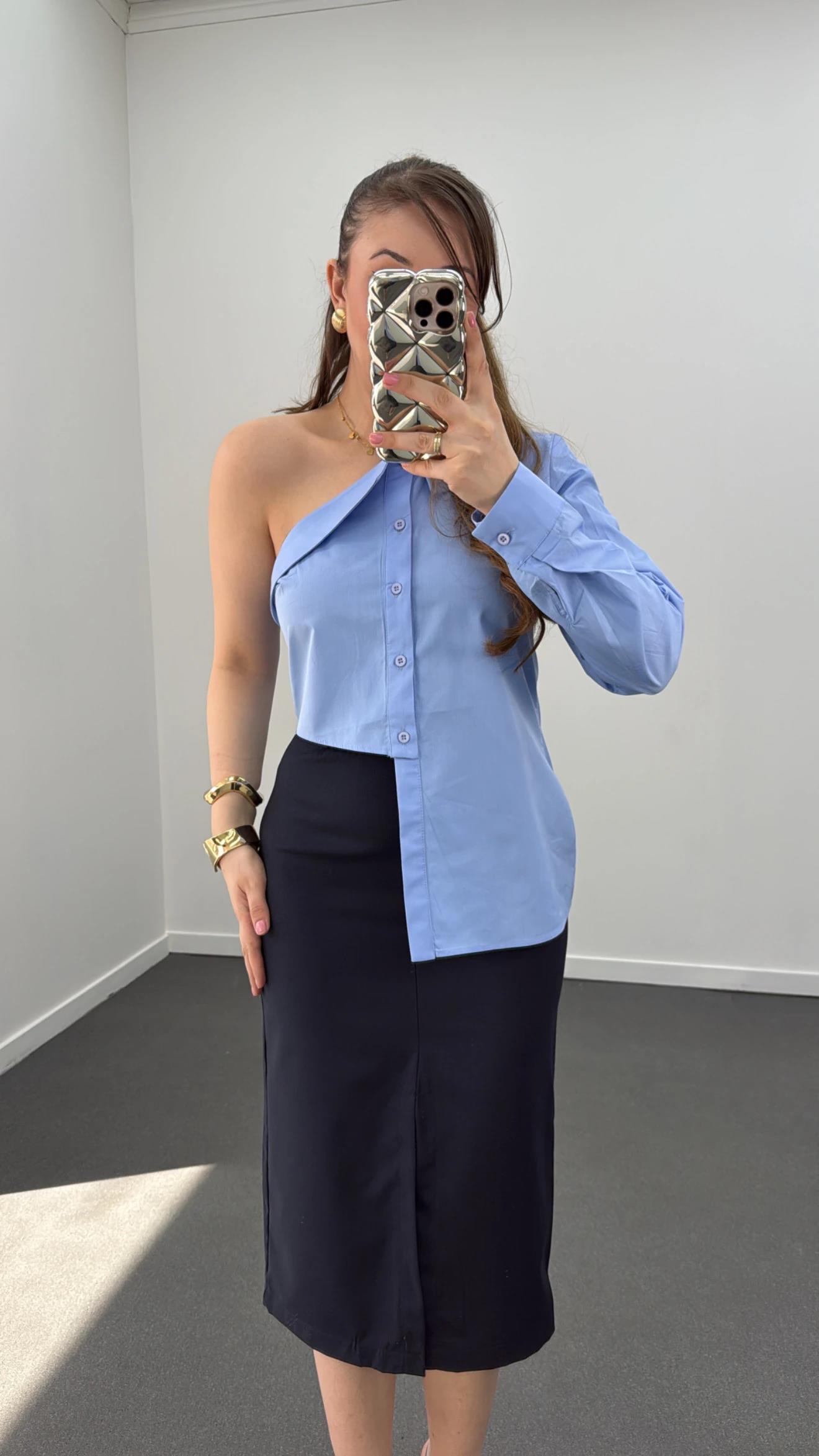 Luxe Mavi Asimetrik Tasarım Gömlek