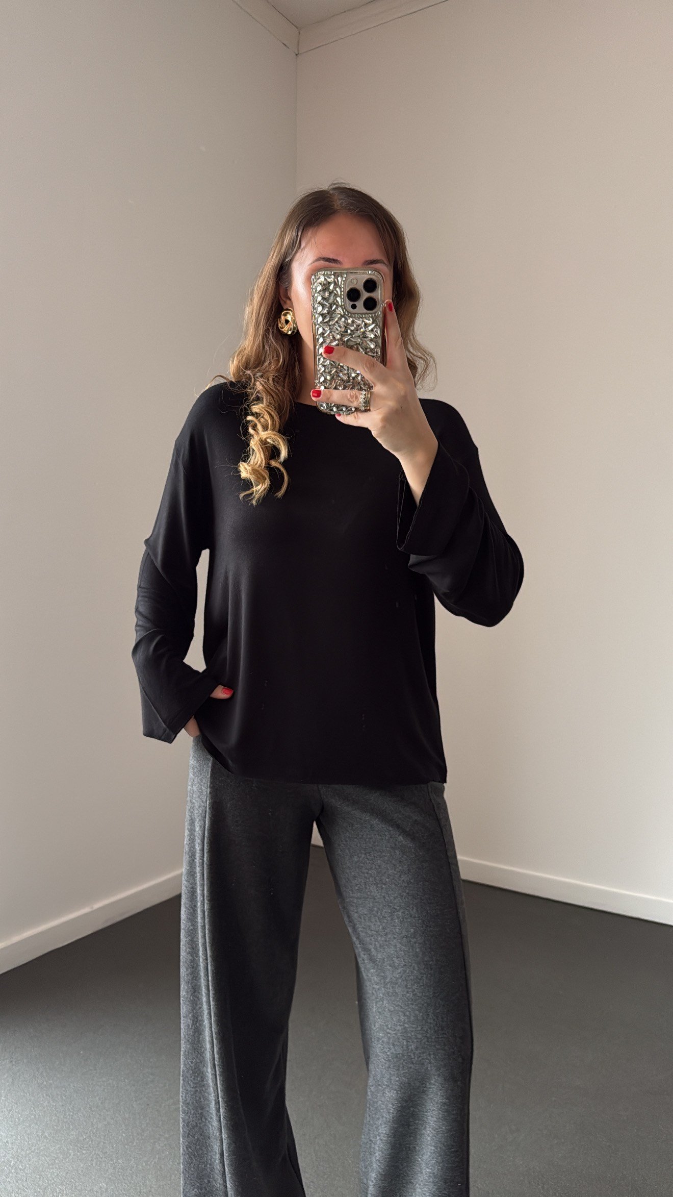 Moonie Siyah Modal Basic Sweat