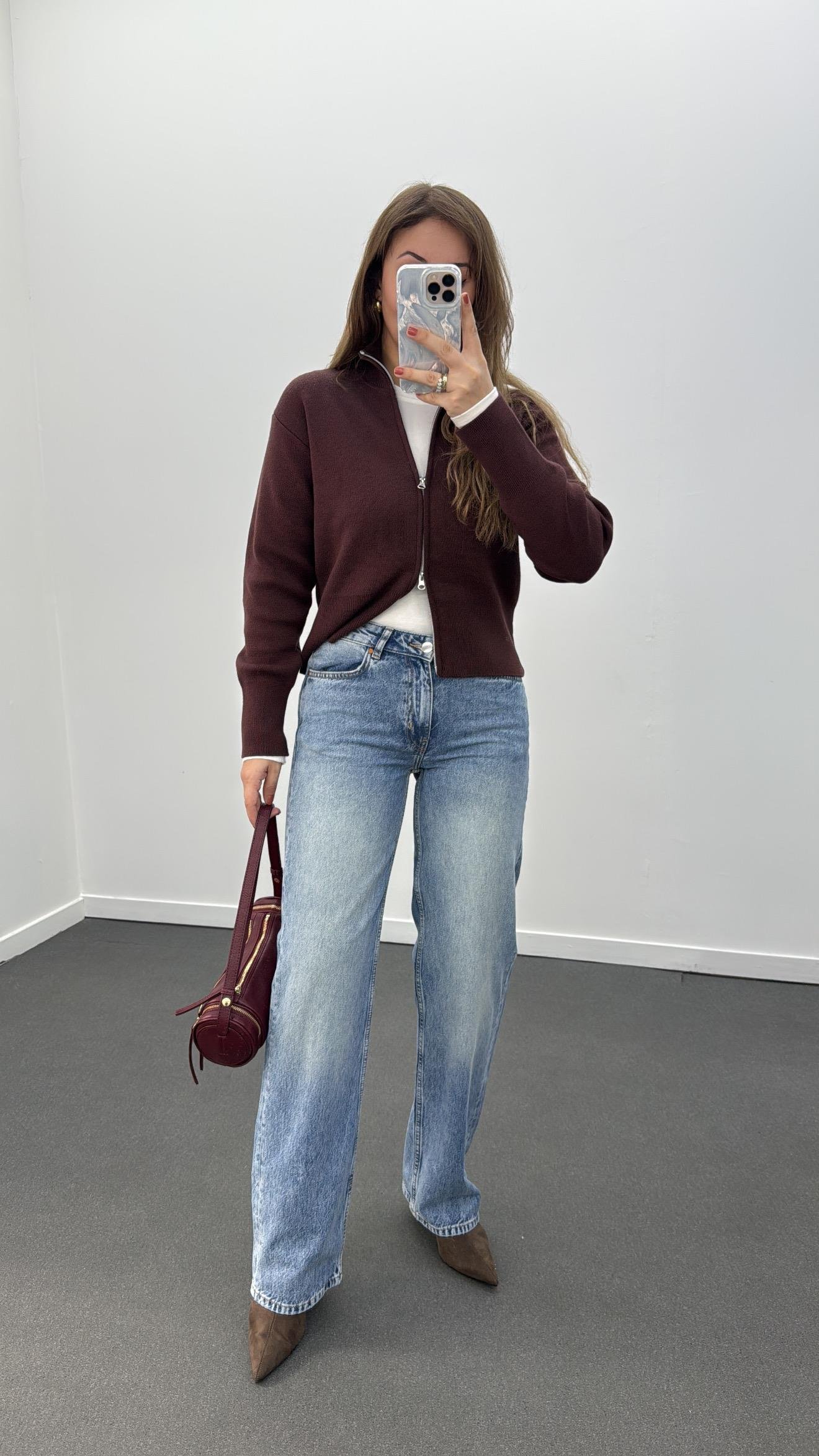 Never Açık Kar Yıkama Düşük Bel Straight Jeans