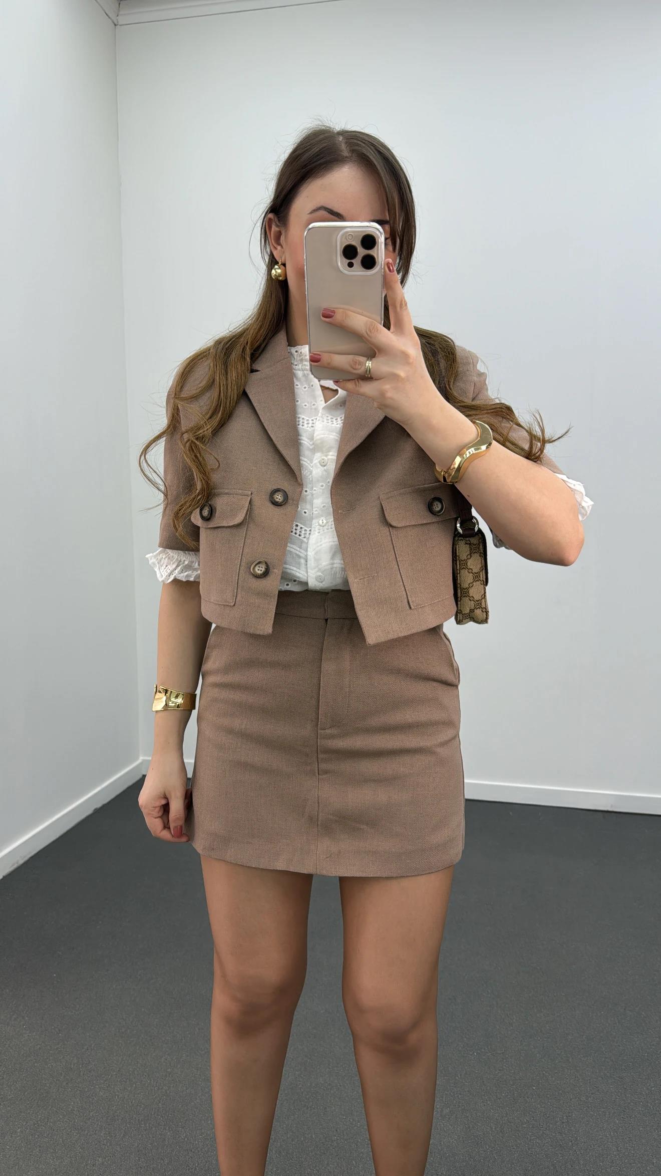 Nika Kahve Keten Crop Ceket Ve Şort Etek Takımı