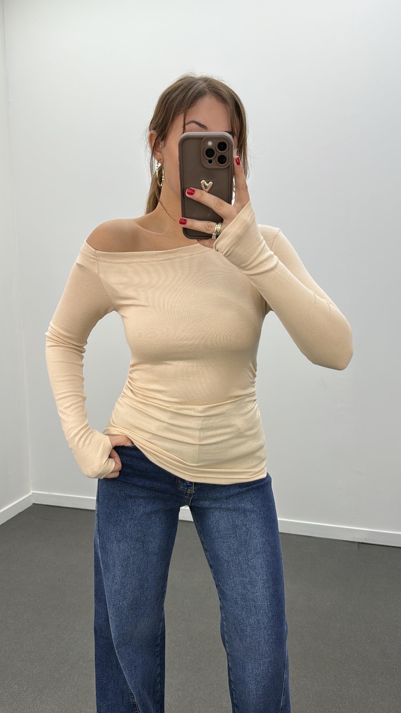 Noa Açık Bej Düşük Omuz Drapeli Soft Touch Body