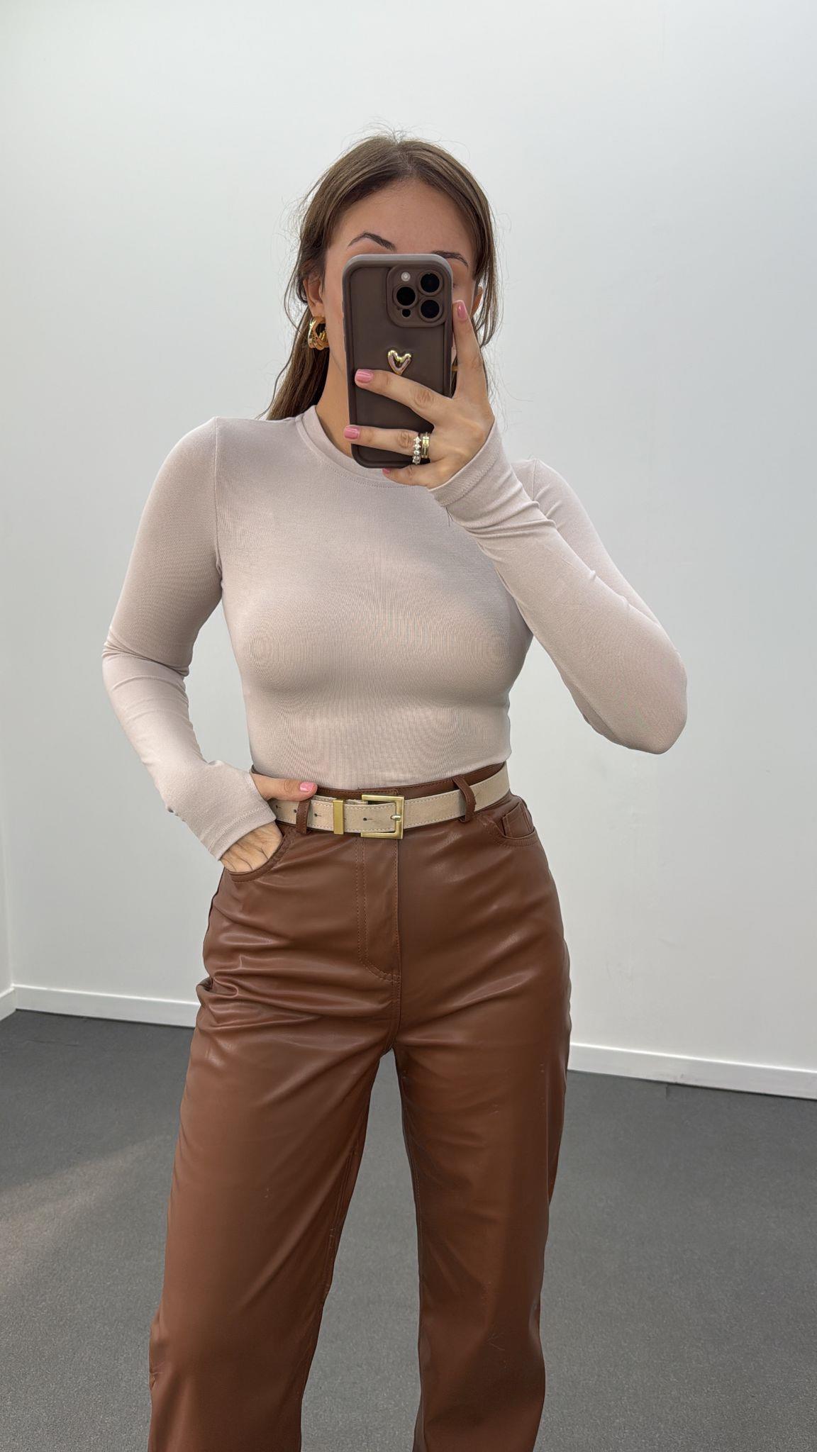 Oys Bej Parmak Geçirmeli Modal Body