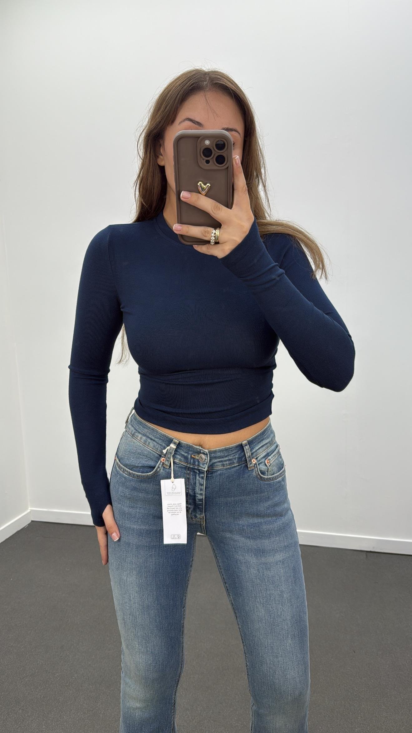 Oys Lacivert Parmak Geçirmeli Modal Body