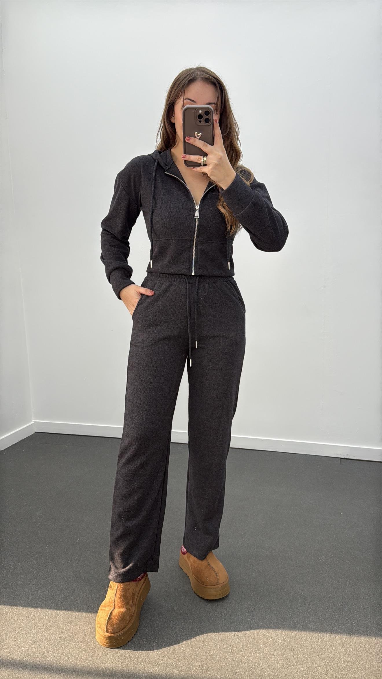 Sheila Siyah Selanik Crop Hırka Ve Eşofman Takımı