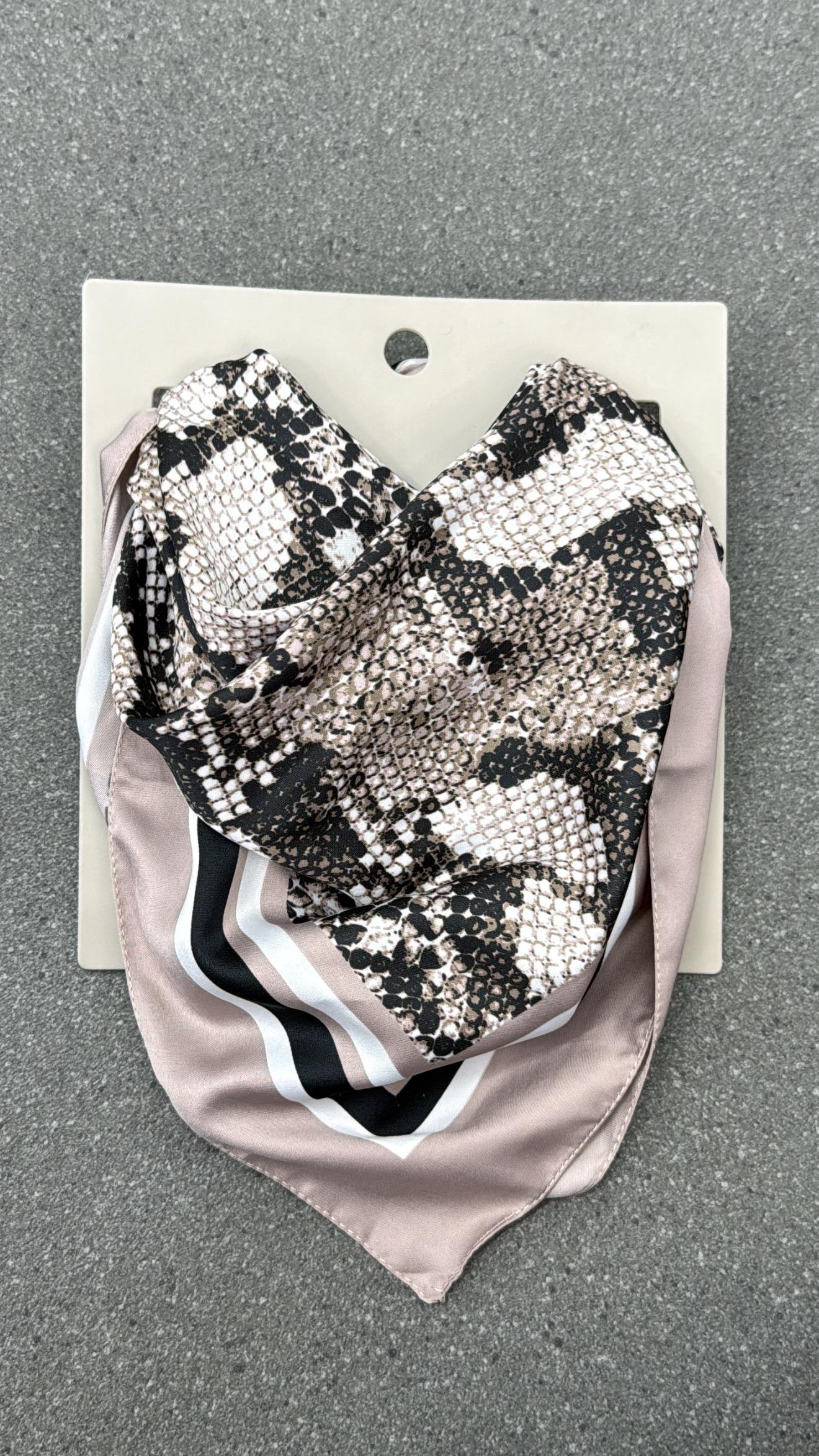 Snake Yılan Derisi Desenli Fular