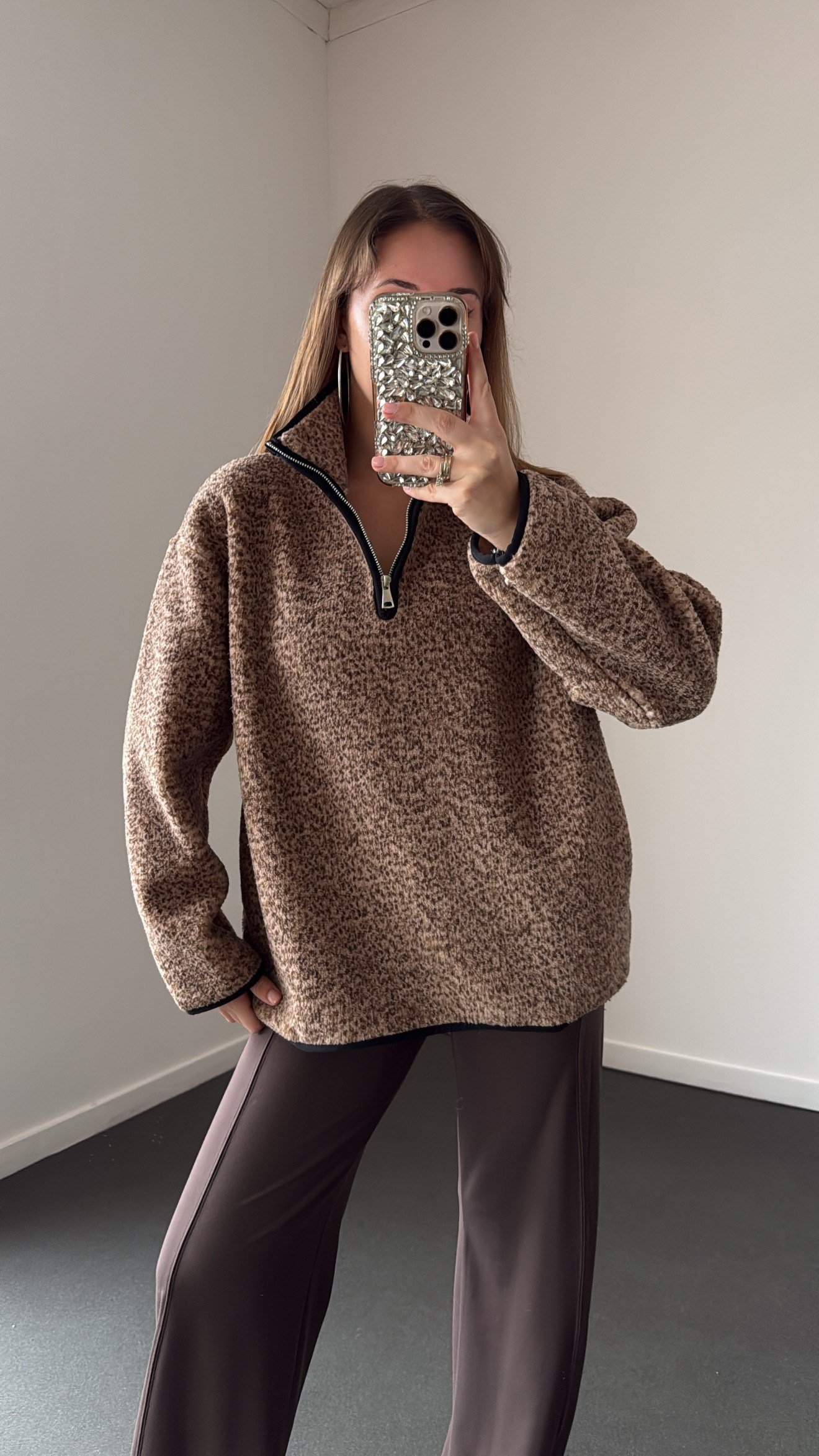 Wildora Koyu Kahve Desenli Fermuarlı Sweatshirt