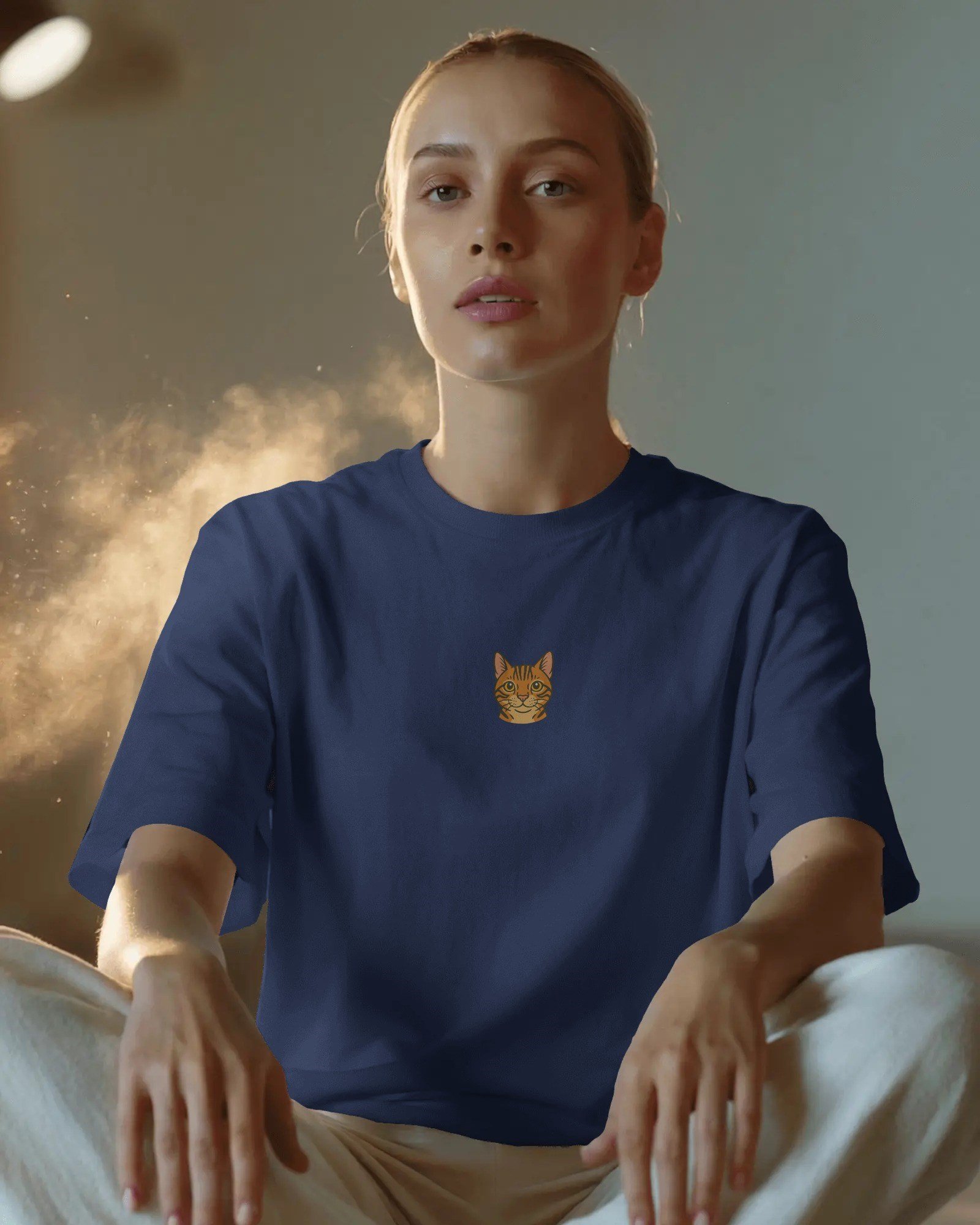 Kadın Bengal Kedisi Baskılı Oversize Tişört – Minimal Bengal Cat Tasarım